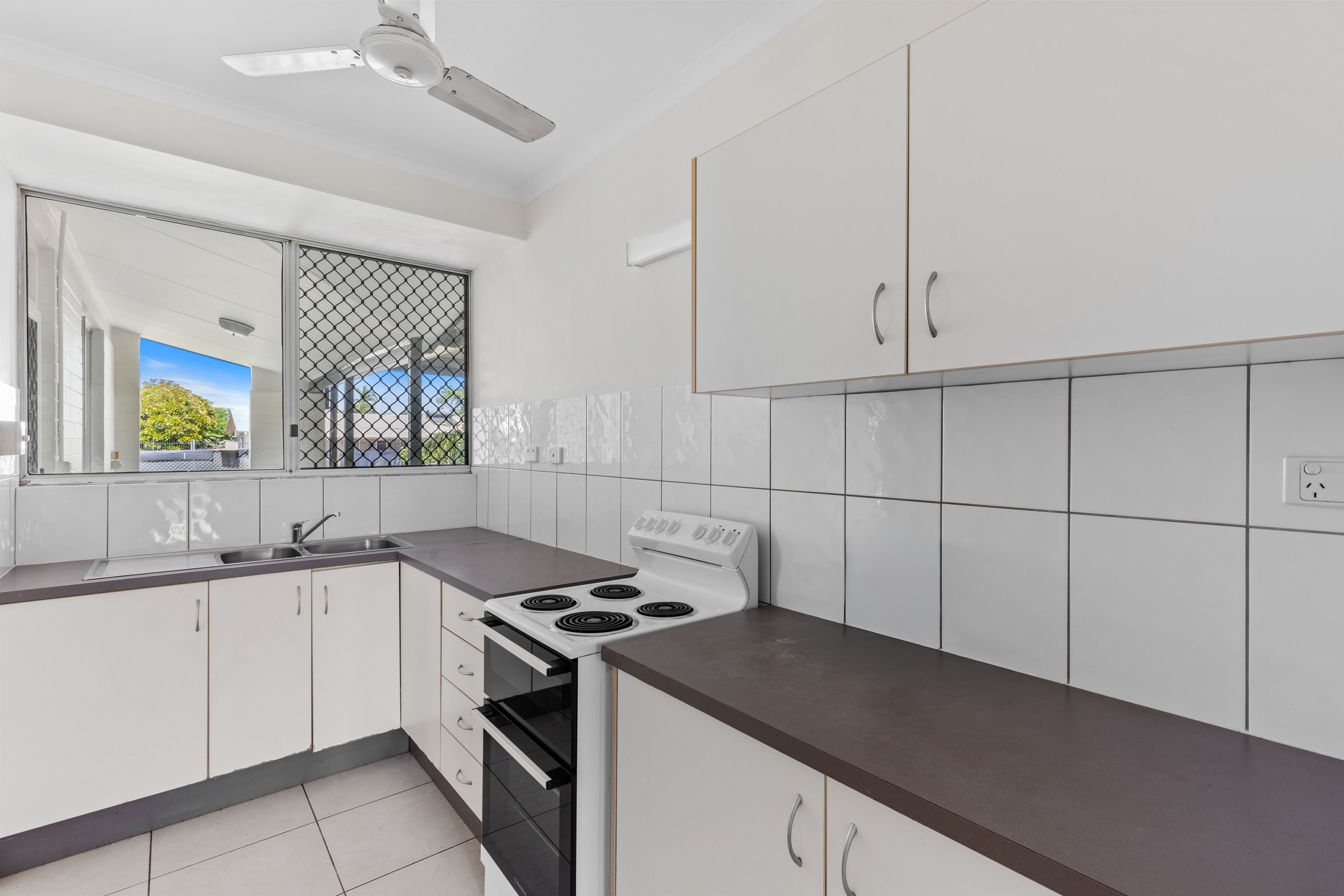 99 Emery Avenue, Gray, NT 0830