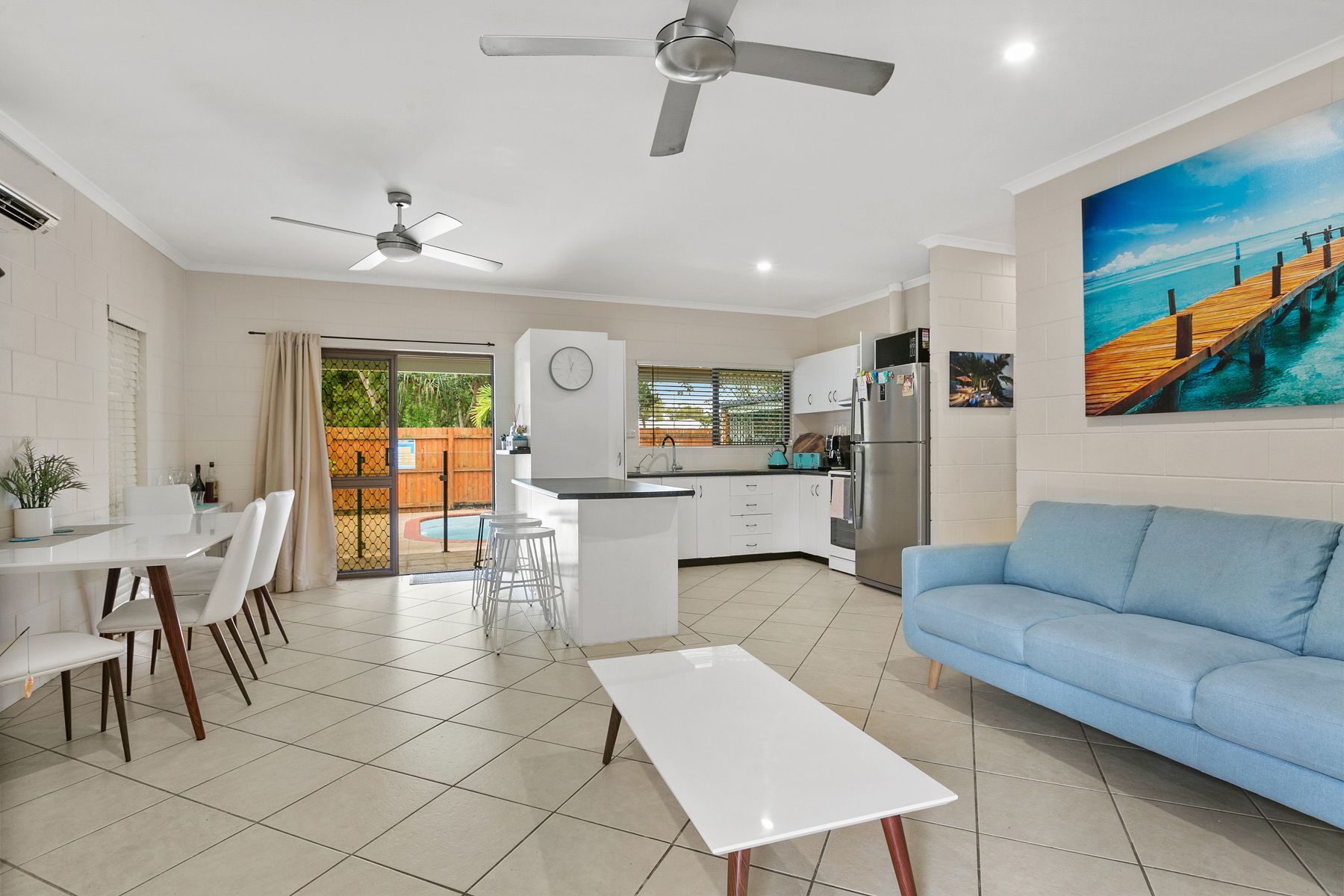 82 Wistaria Street, Holloways Beach, QLD 4878