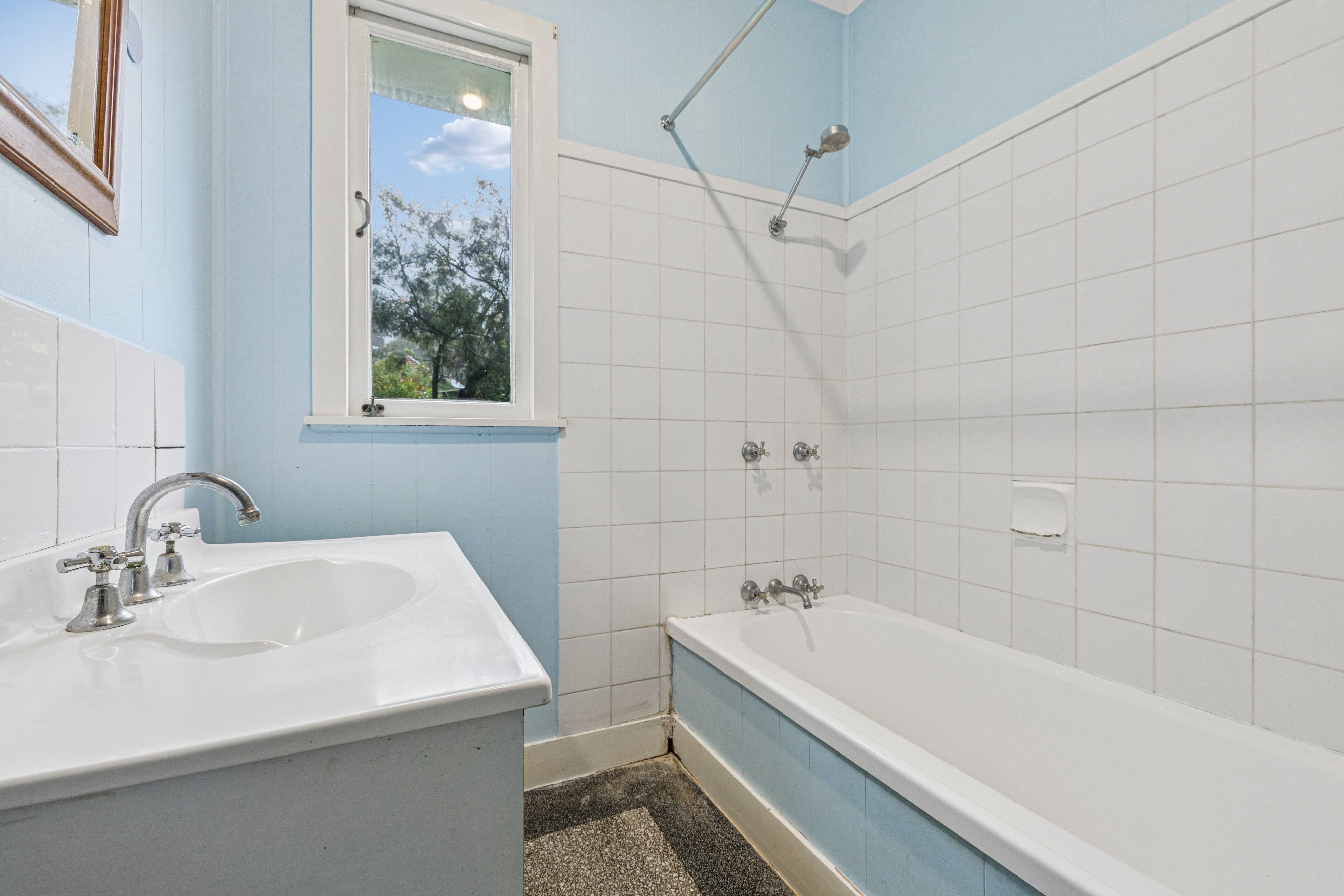 110 Payne Road — photo 8 of 11