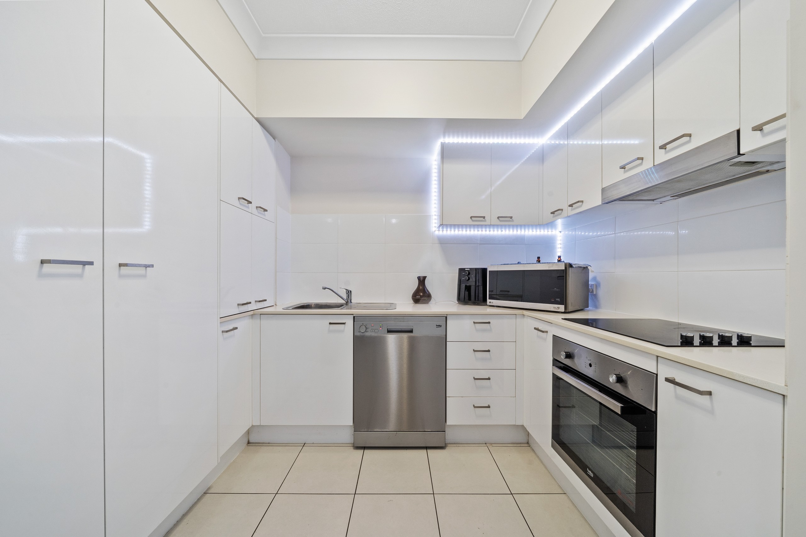 2/4-6 Gona Street, Beenleigh, QLD 4207