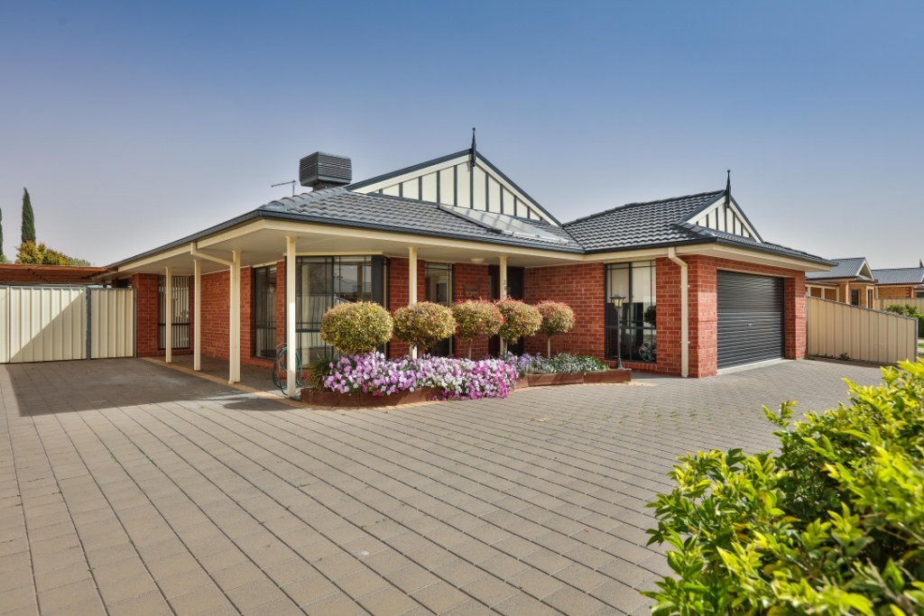 26 Canterbury Drive, Mildura, VIC 3500