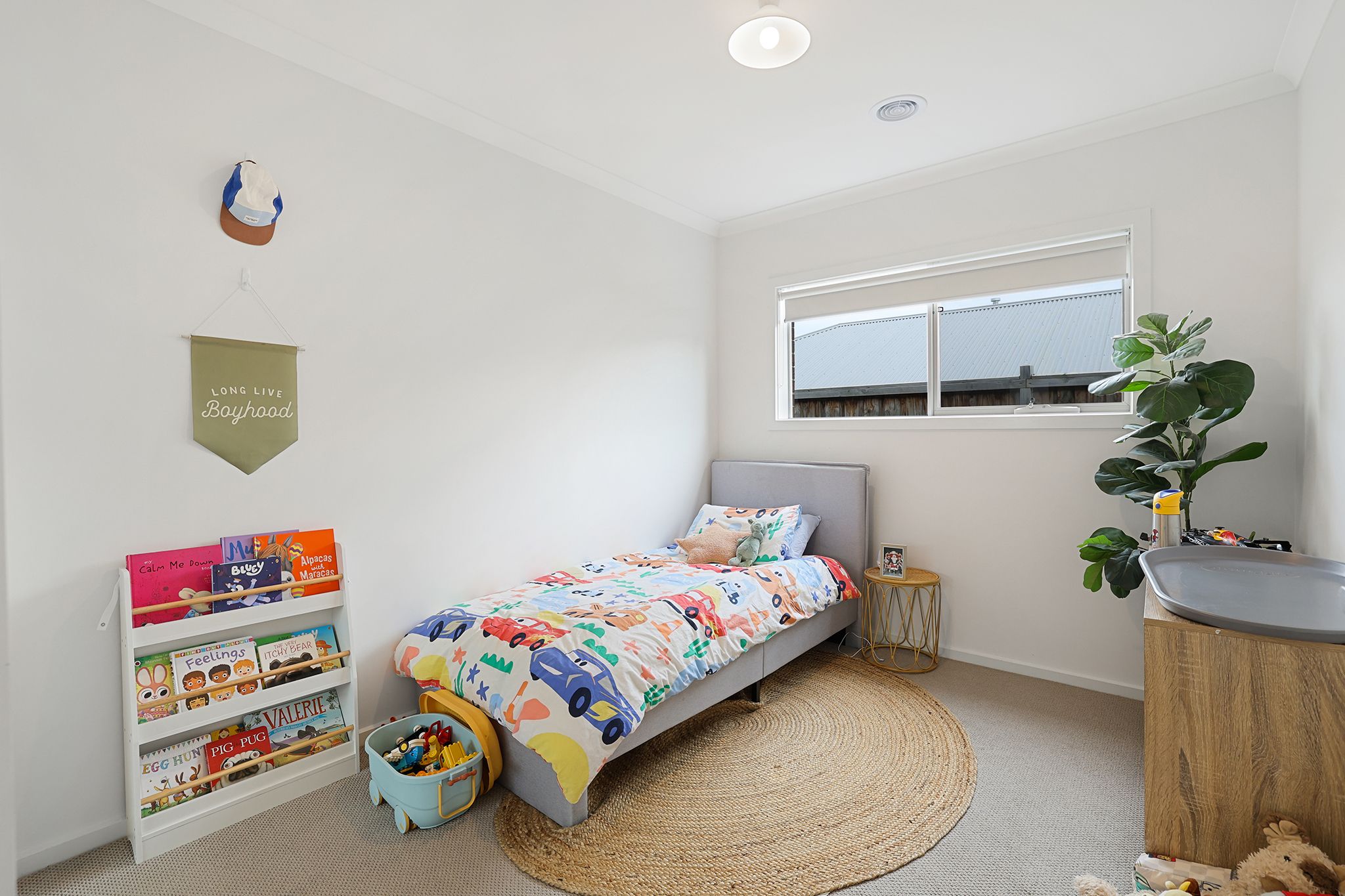 48 Palladium Boulevard — photo 12 of 27