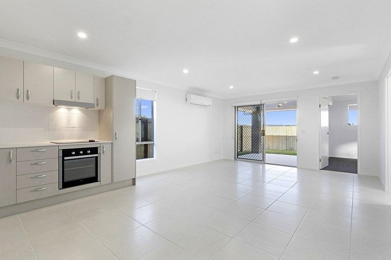 1 & 2/165B Graham Road, Morayfield, QLD 4506