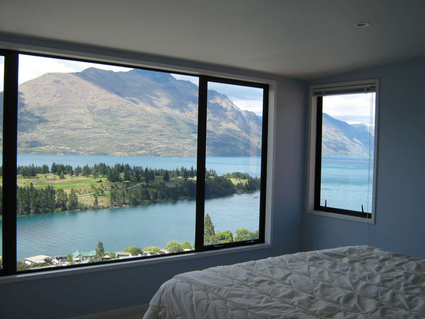 19 Wakatipu Heights photo 1