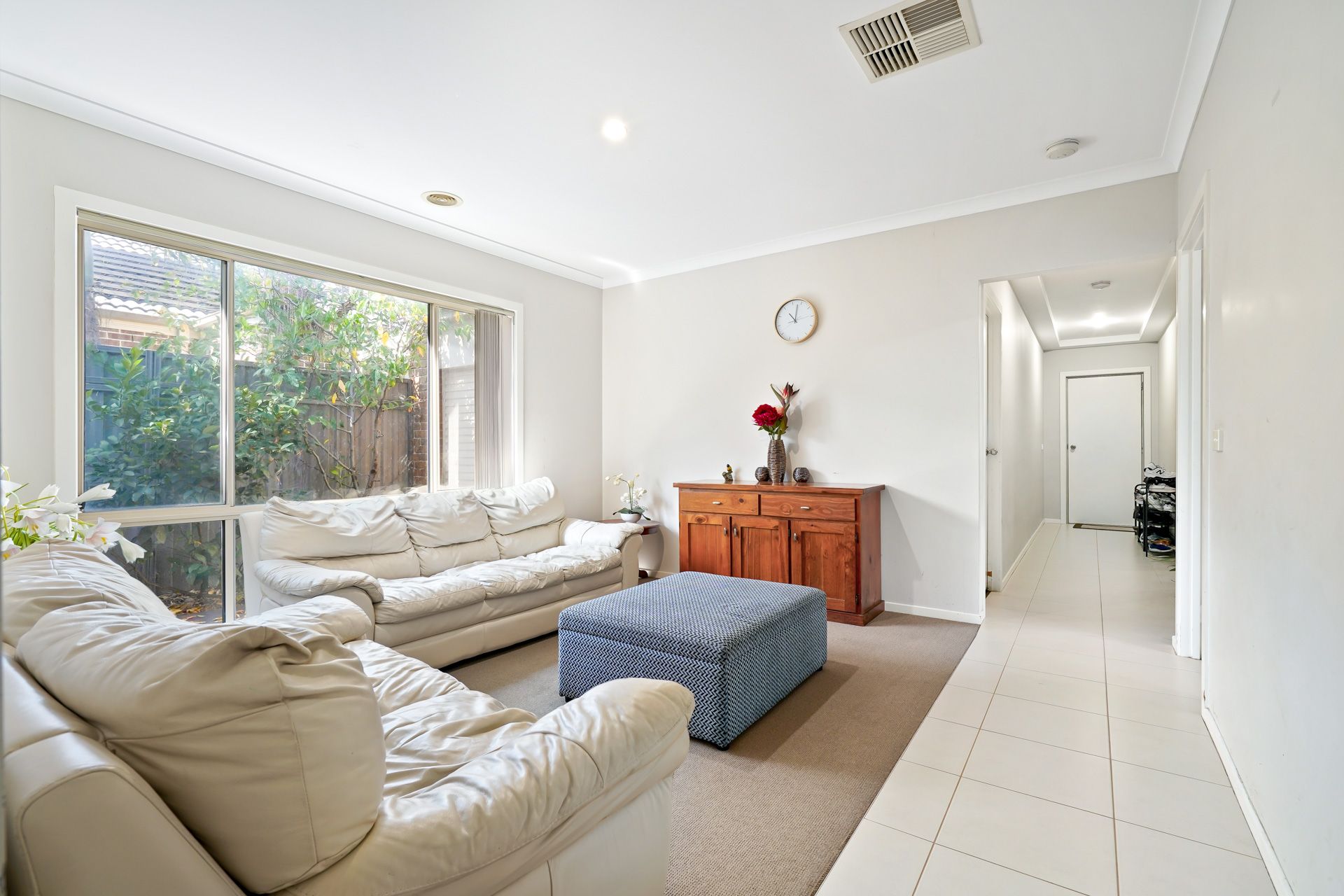 10 Page Close, Pakenham, VIC 3810