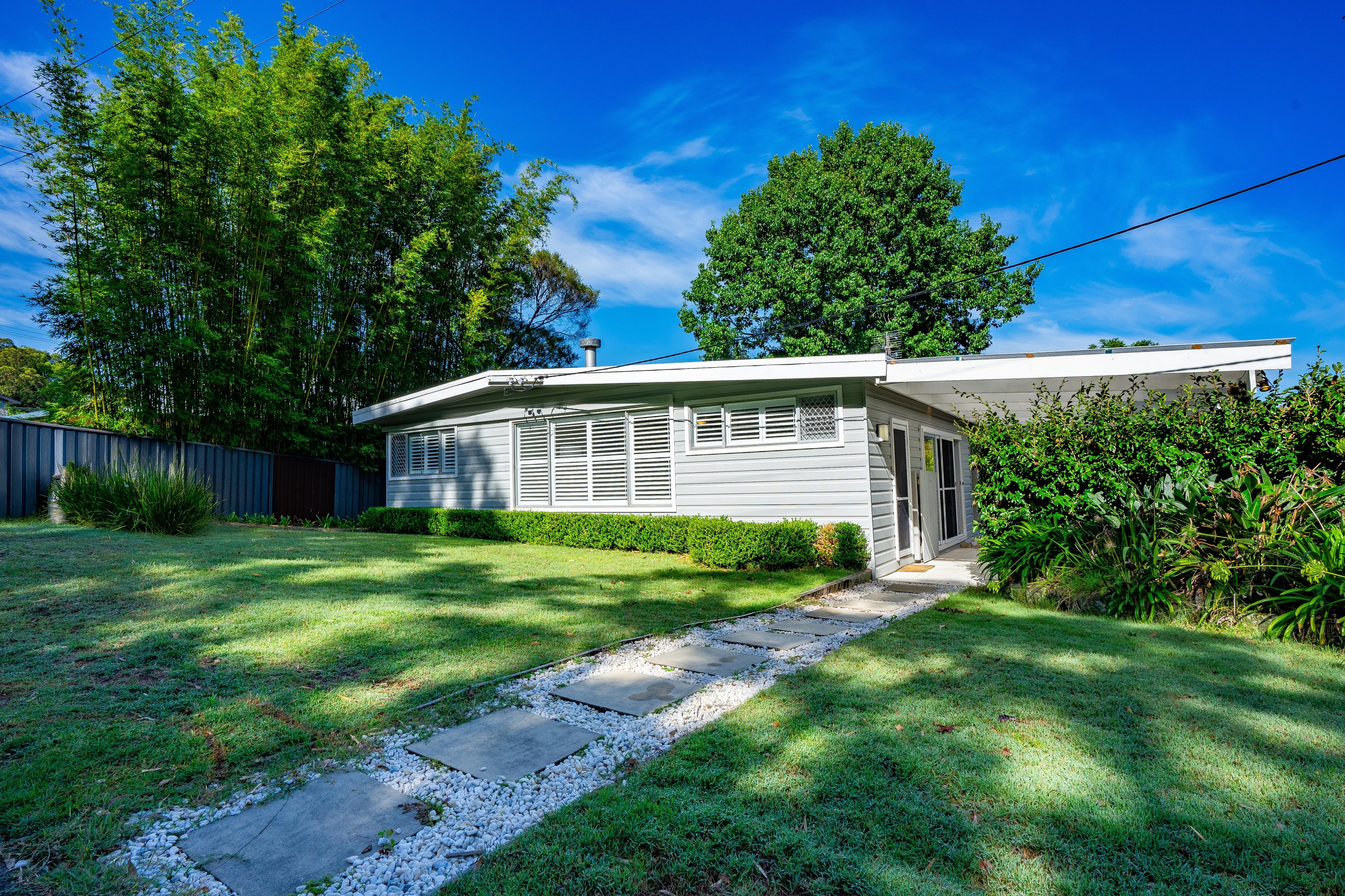 23 Cambridge Drive, Rankin Park, NSW 2287