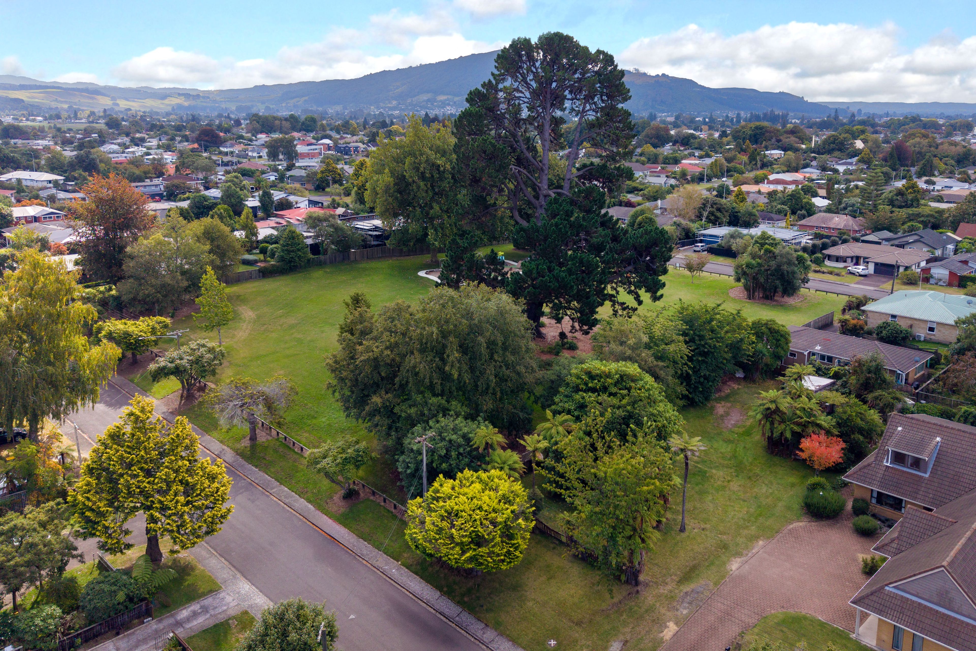 17 Carlton Street, Glenholme, Rotorua District