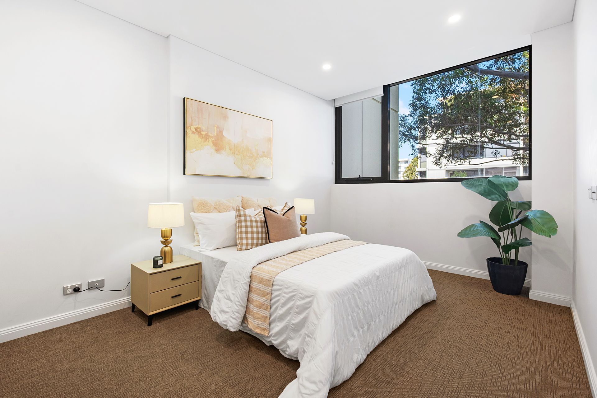 241/11 Rosebery Avenue — photo 7 of 21