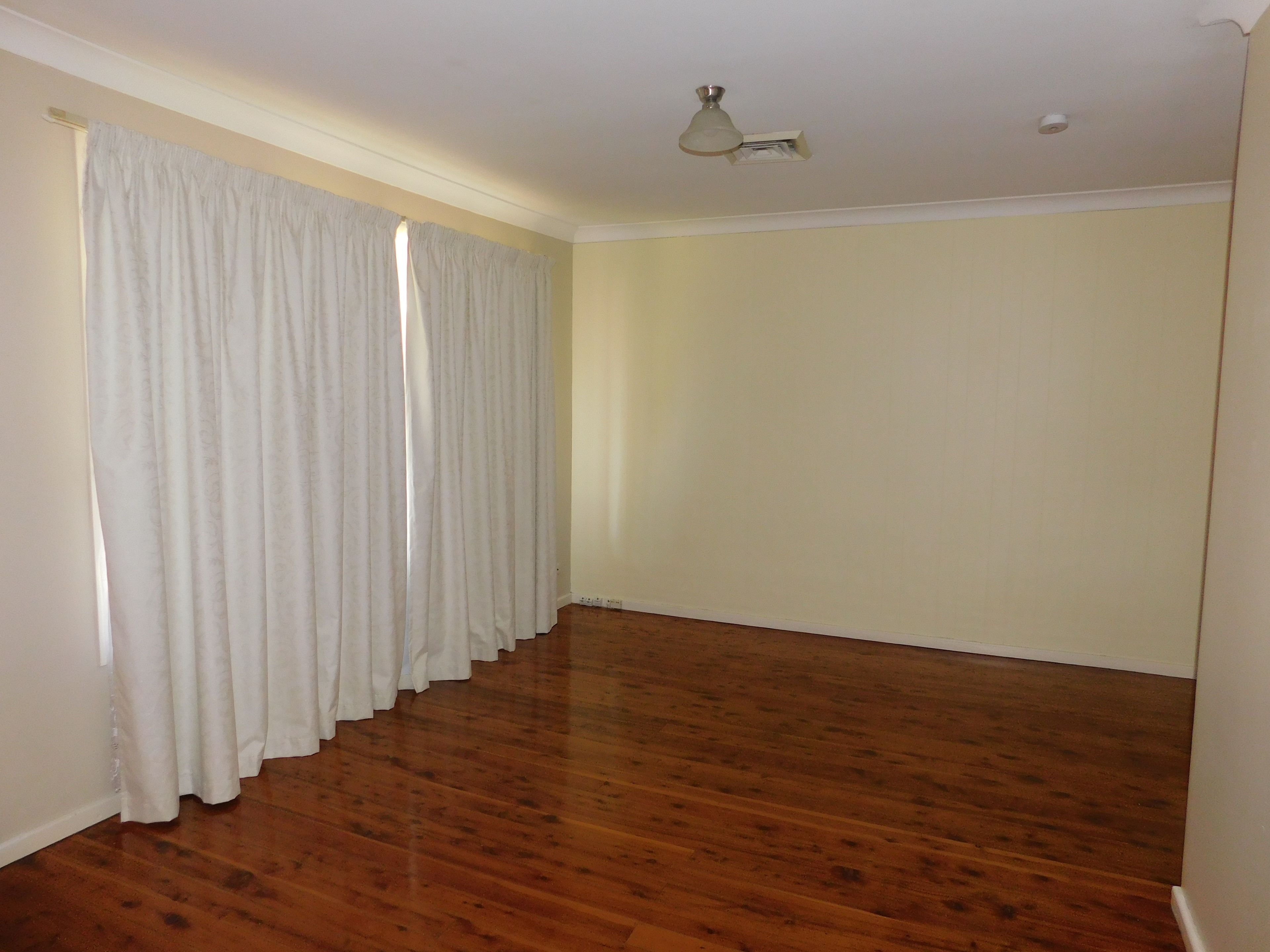 27 Graham Street, Greystanes, NSW 2145