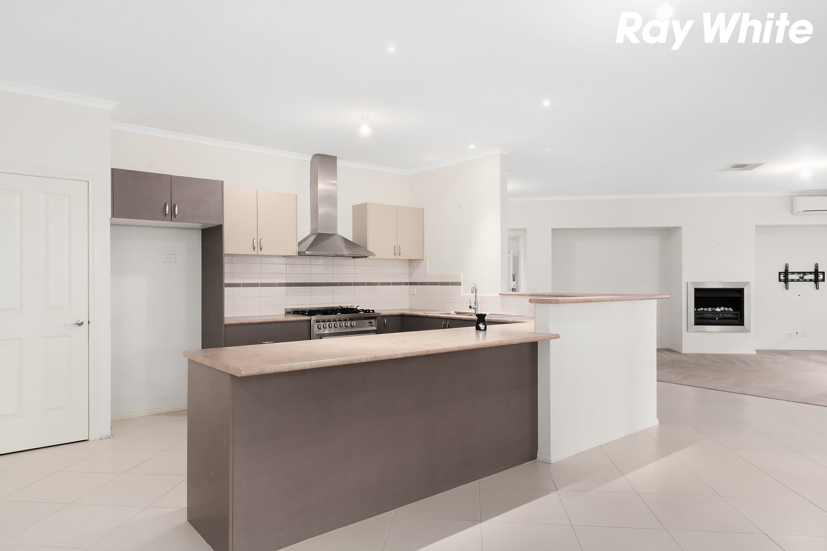 23 Lavender Avenue, Pakenham, VIC 3810