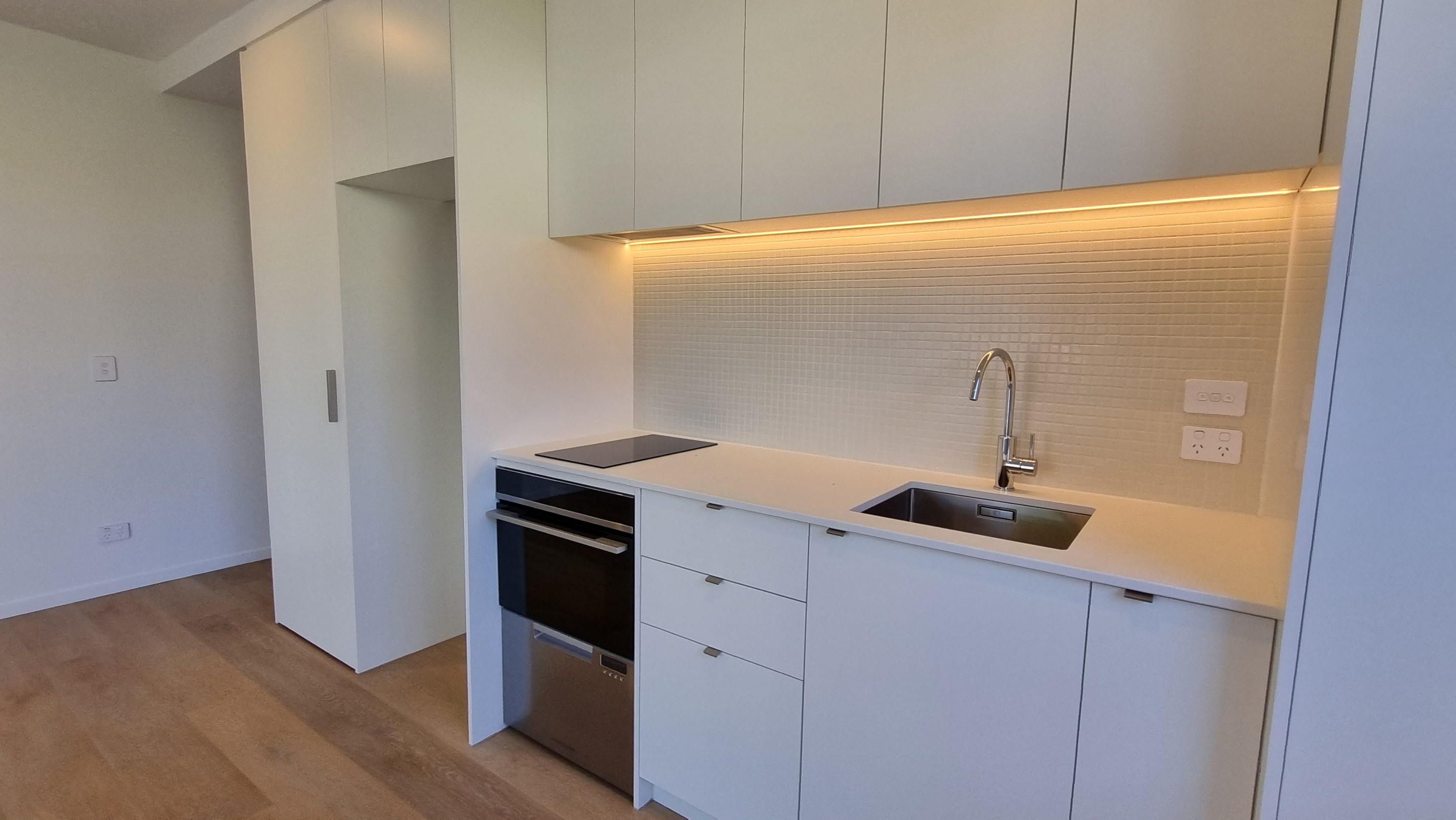 G03/4 Koa Street, Meadowbank, Auckland City