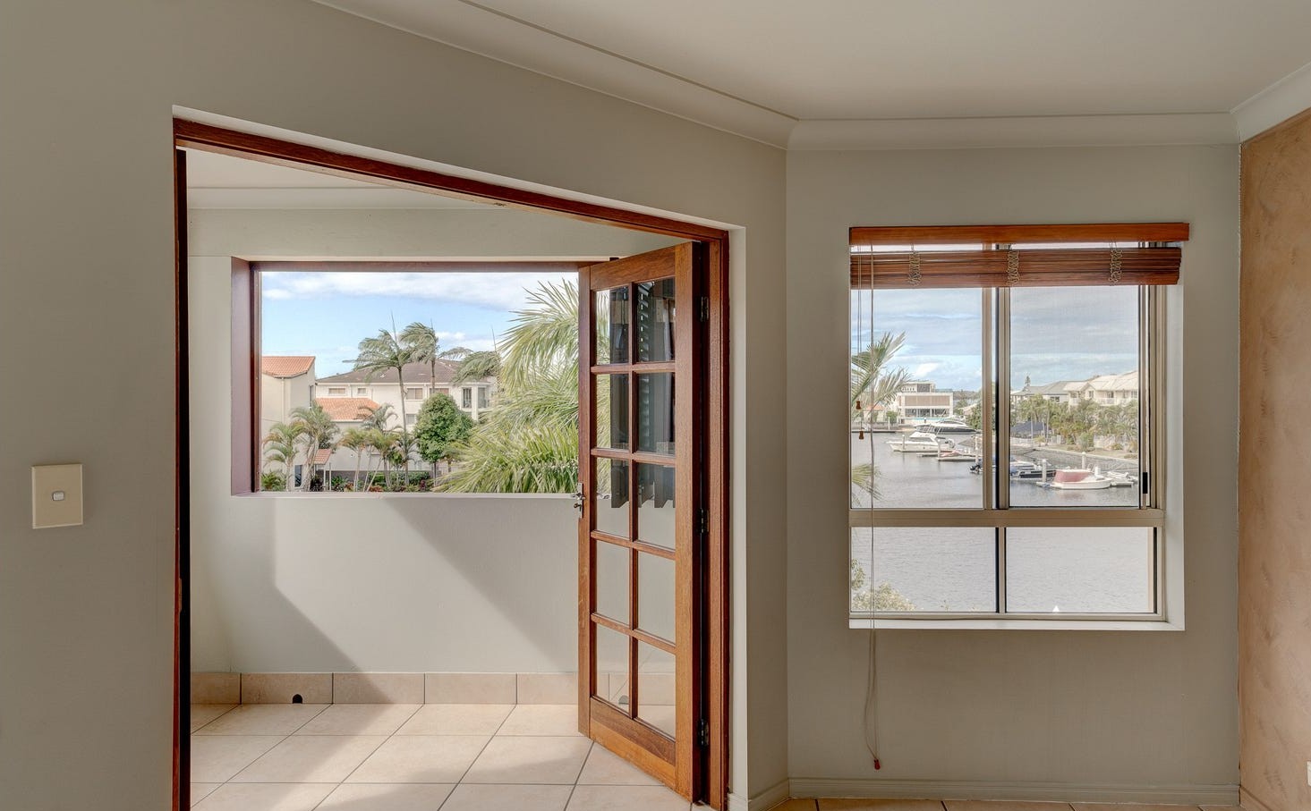15/89-91 Bayview Street, Runaway Bay, QLD 4216