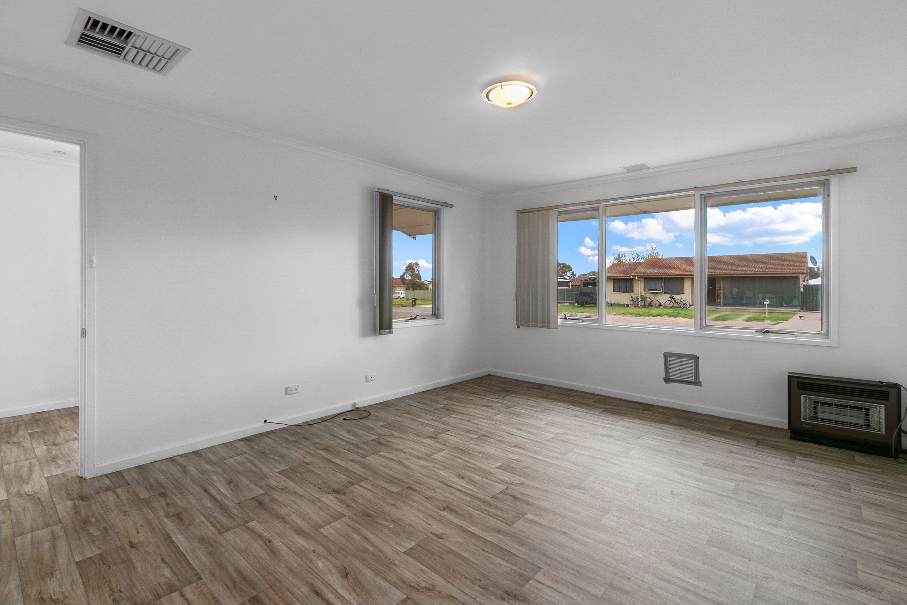7 Thomas Street — photo 3 of 16