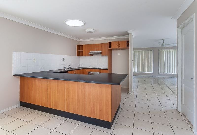 5 Cheviot Street, North Lakes, QLD 4509
