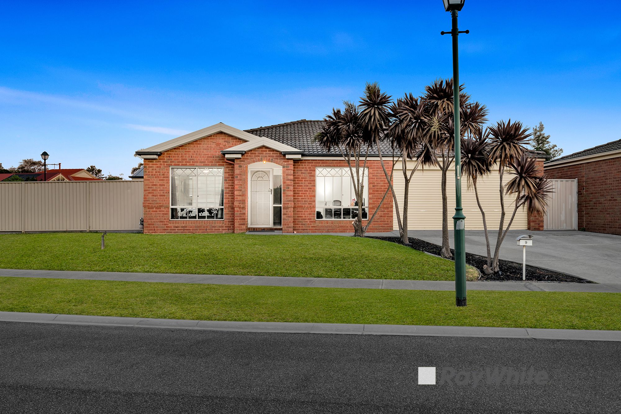 9 Jude Place, Narre Warren South, VIC 3805