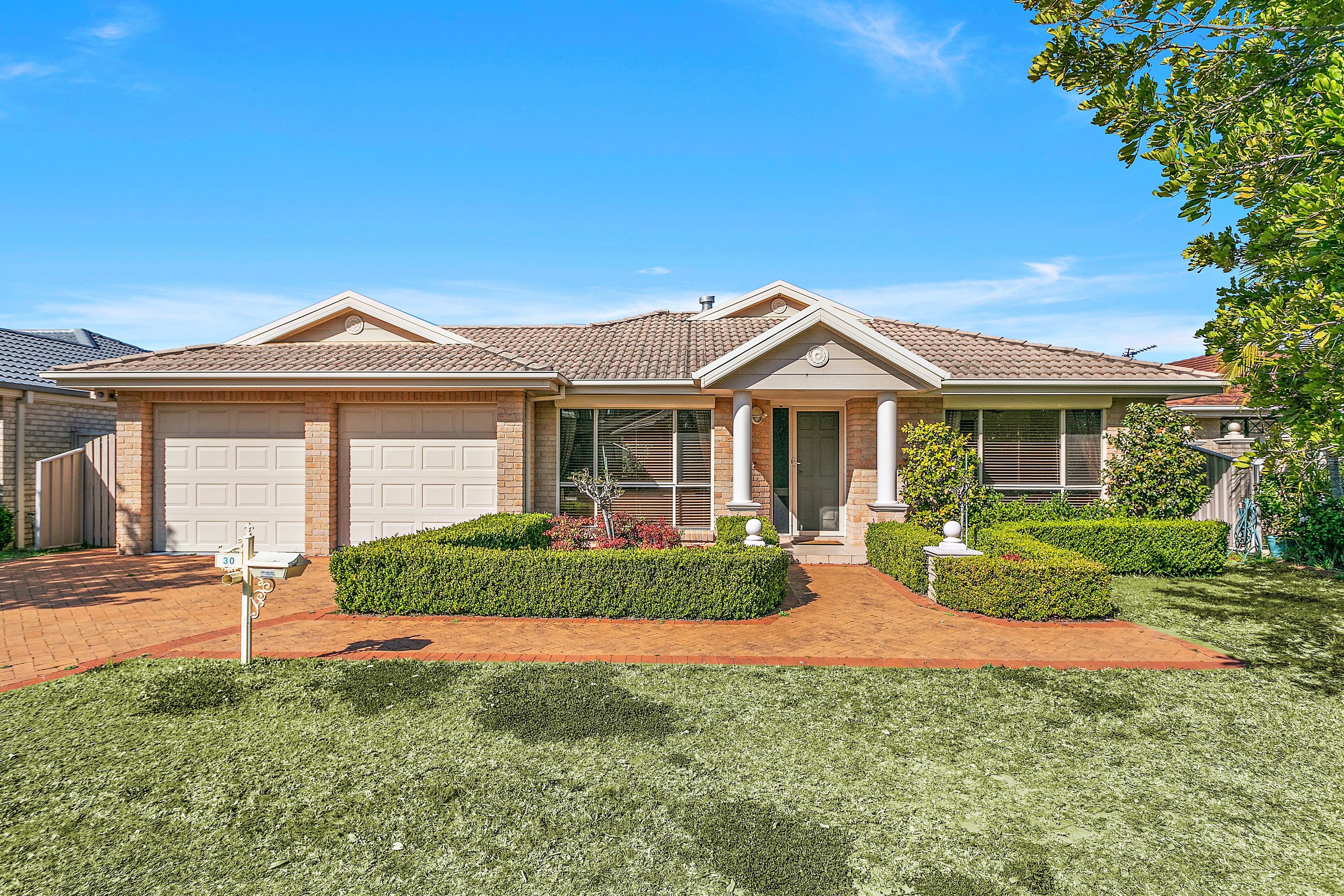 30 Kialoa Circuit, Shell Cove NSW 2529