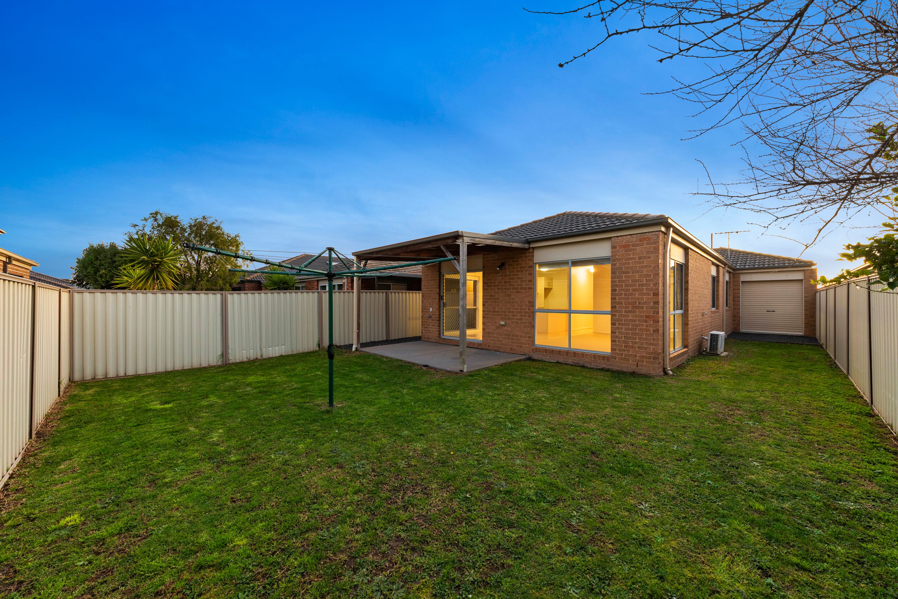 7 Bavaria Lane — photo 15 of 21
