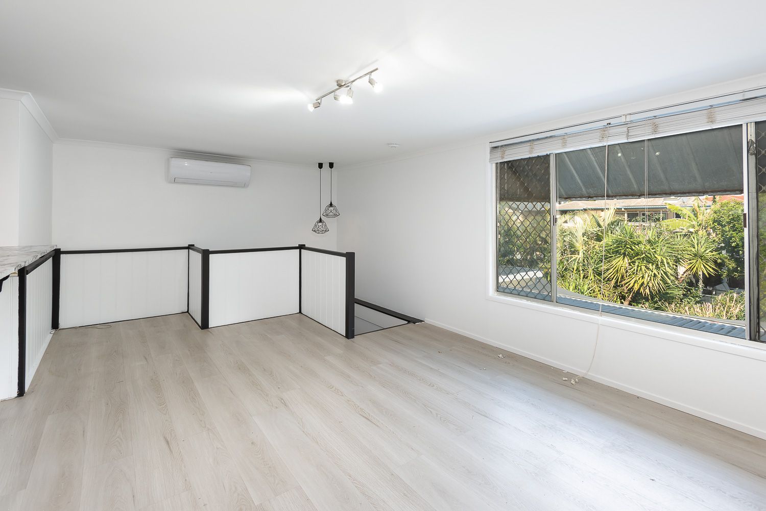 34 Cotlew Street — photo 17 of 22