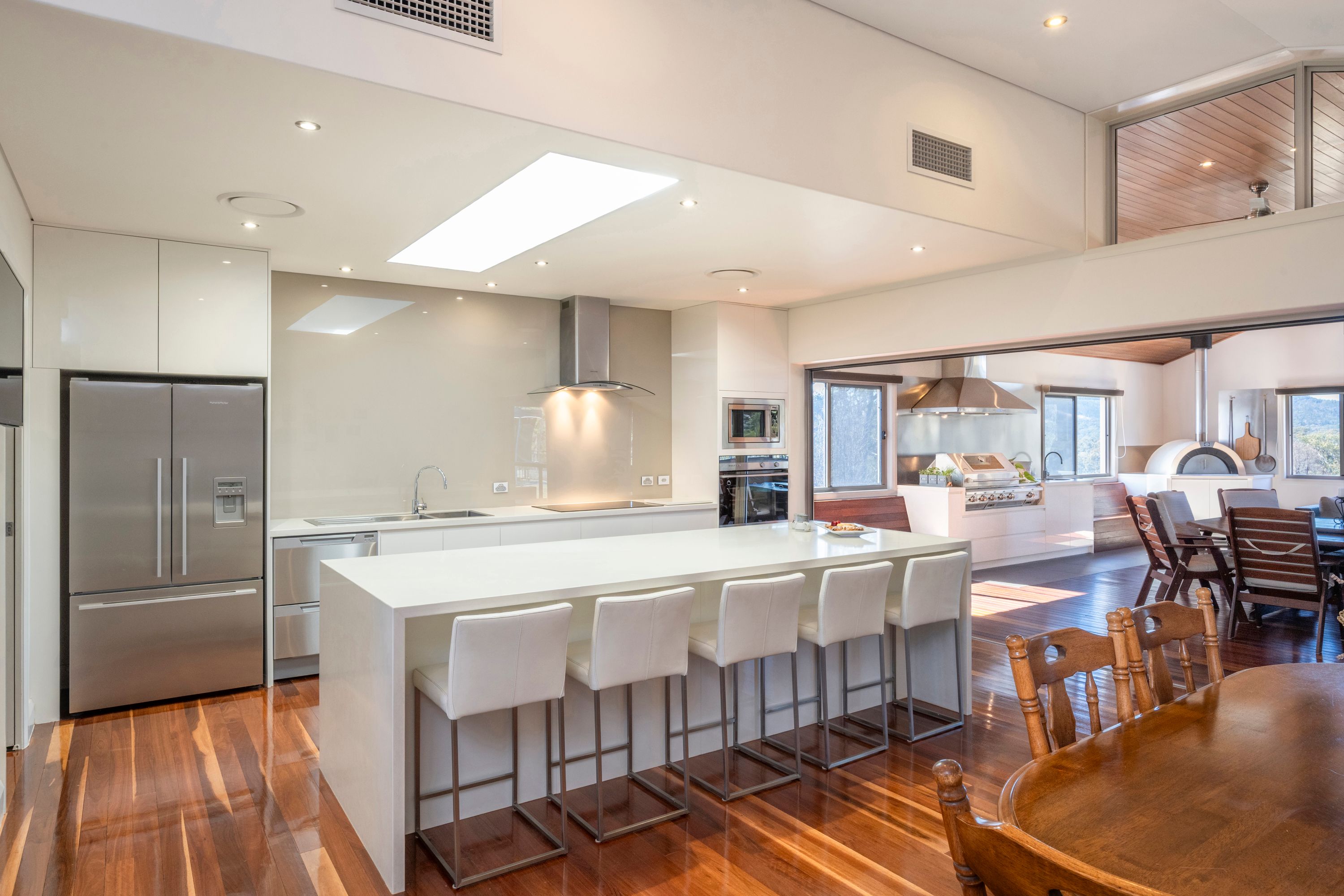53 Kingston Road — photo 7 of 30