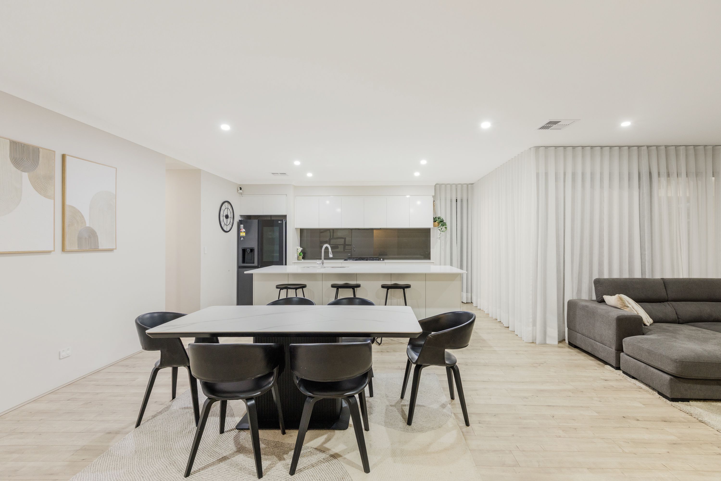57 Shepparton Boulevard — photo 2 of 22