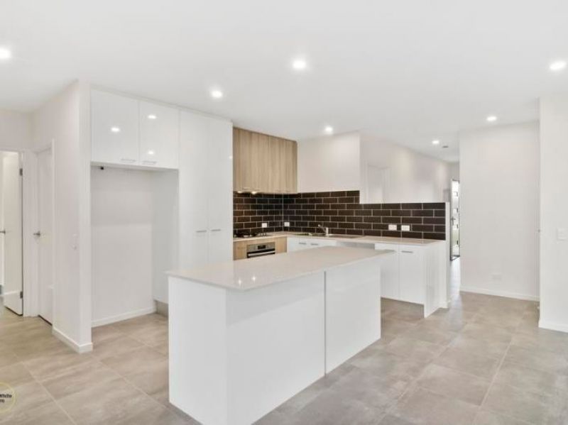 14 Kirrama Street, Waterford, QLD 4133