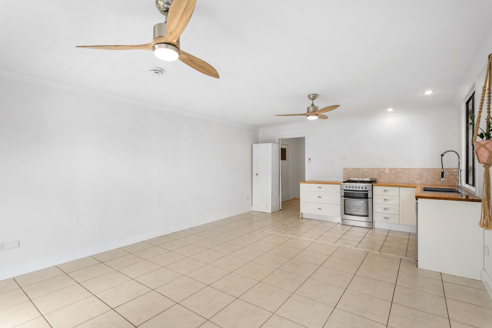 64 Oxley Avenue, Woody Point, QLD 4019