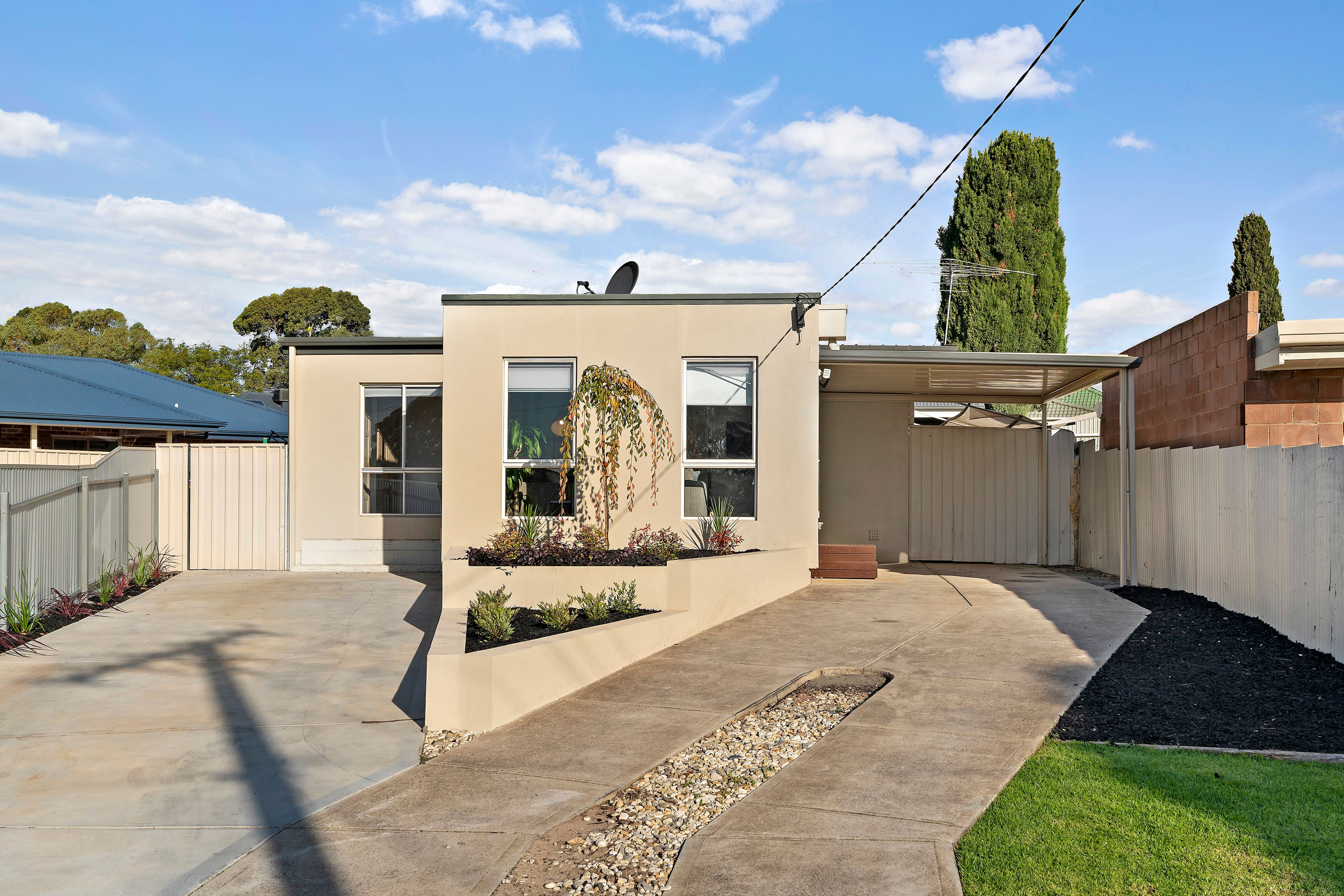 23 St Clair Avenue, Para Hills, SA 5096
