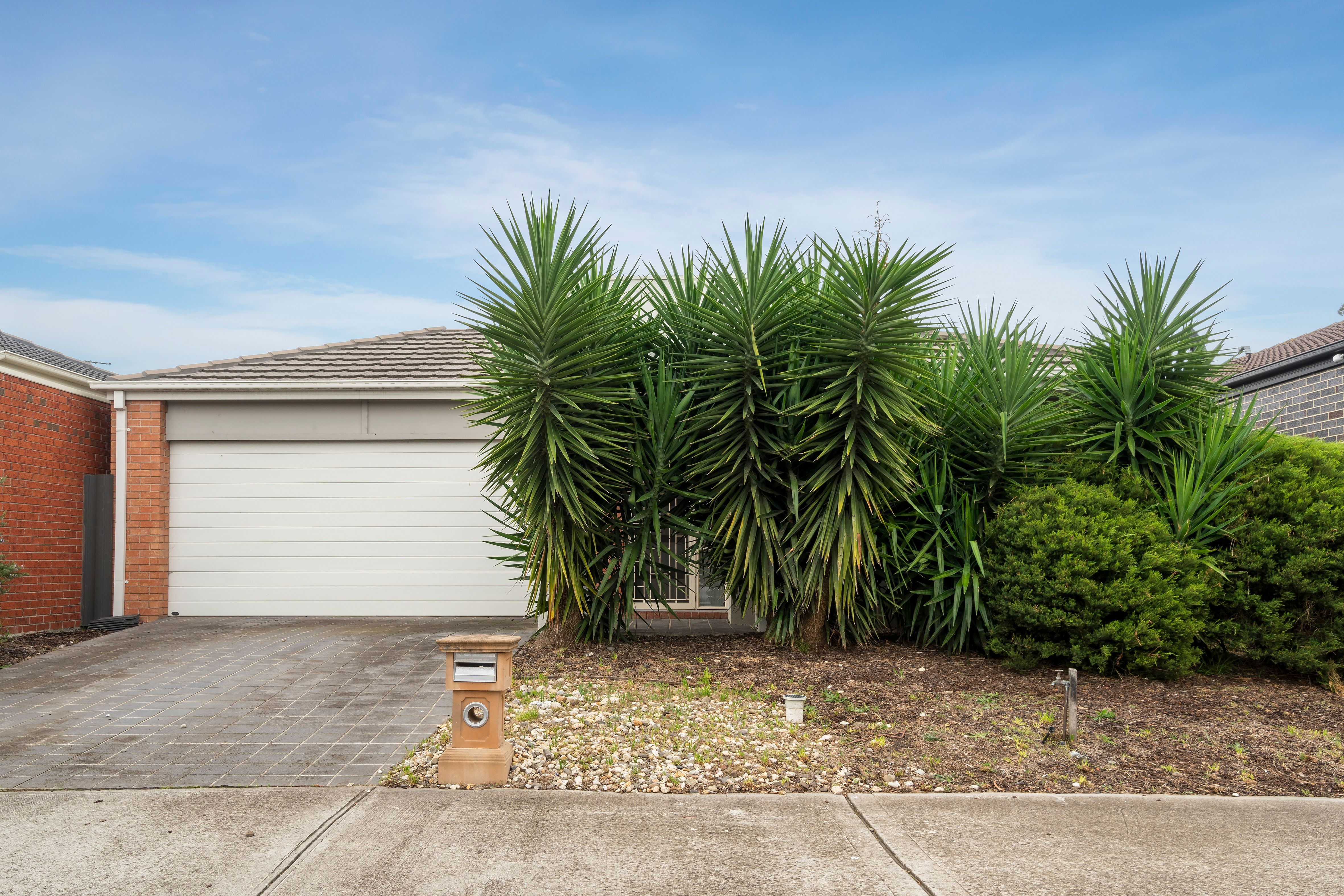 31 Barmah Drive, South Morang, VIC 3752