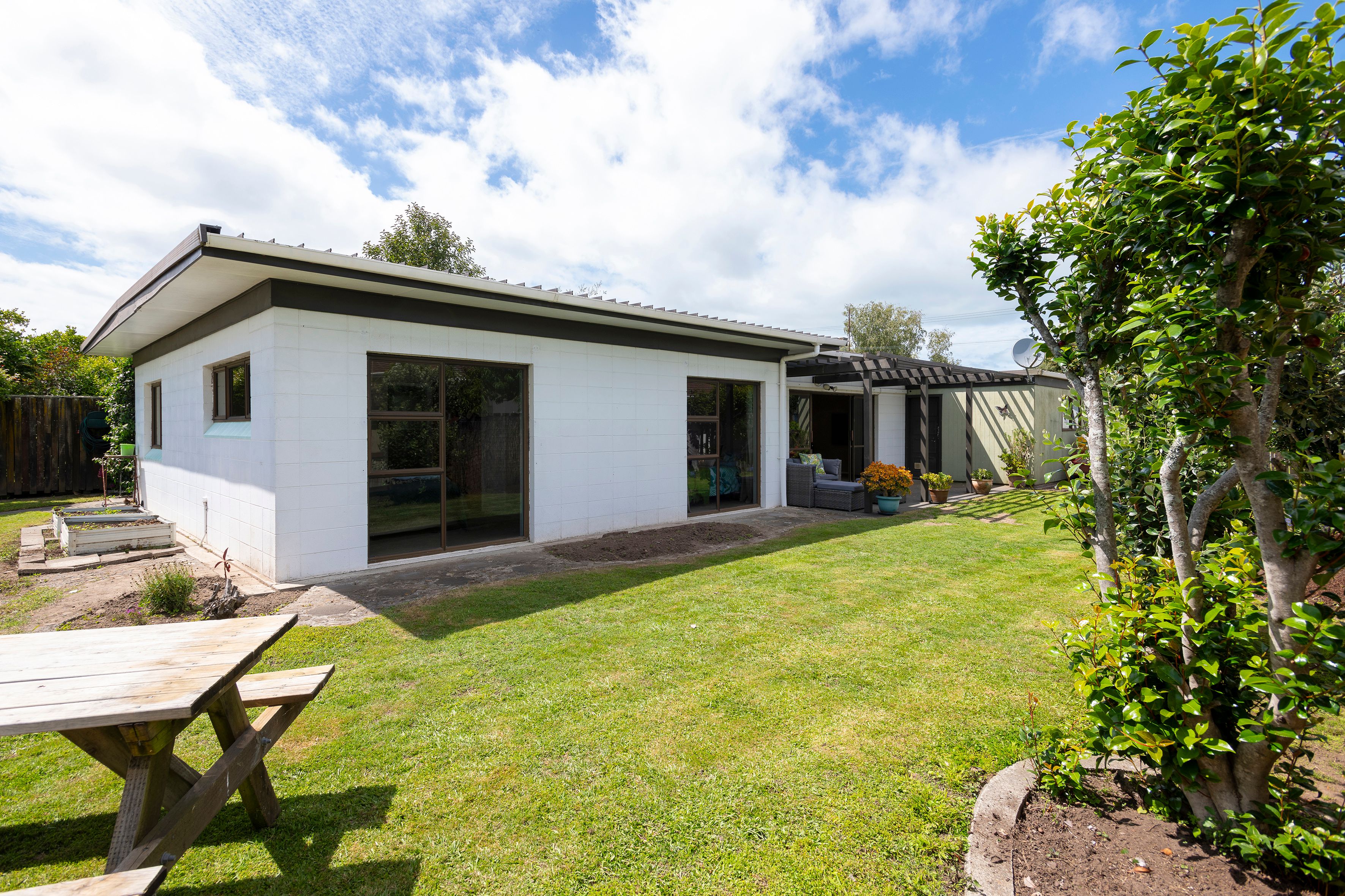 323 Stout Street, Riverdale, Gisborne District