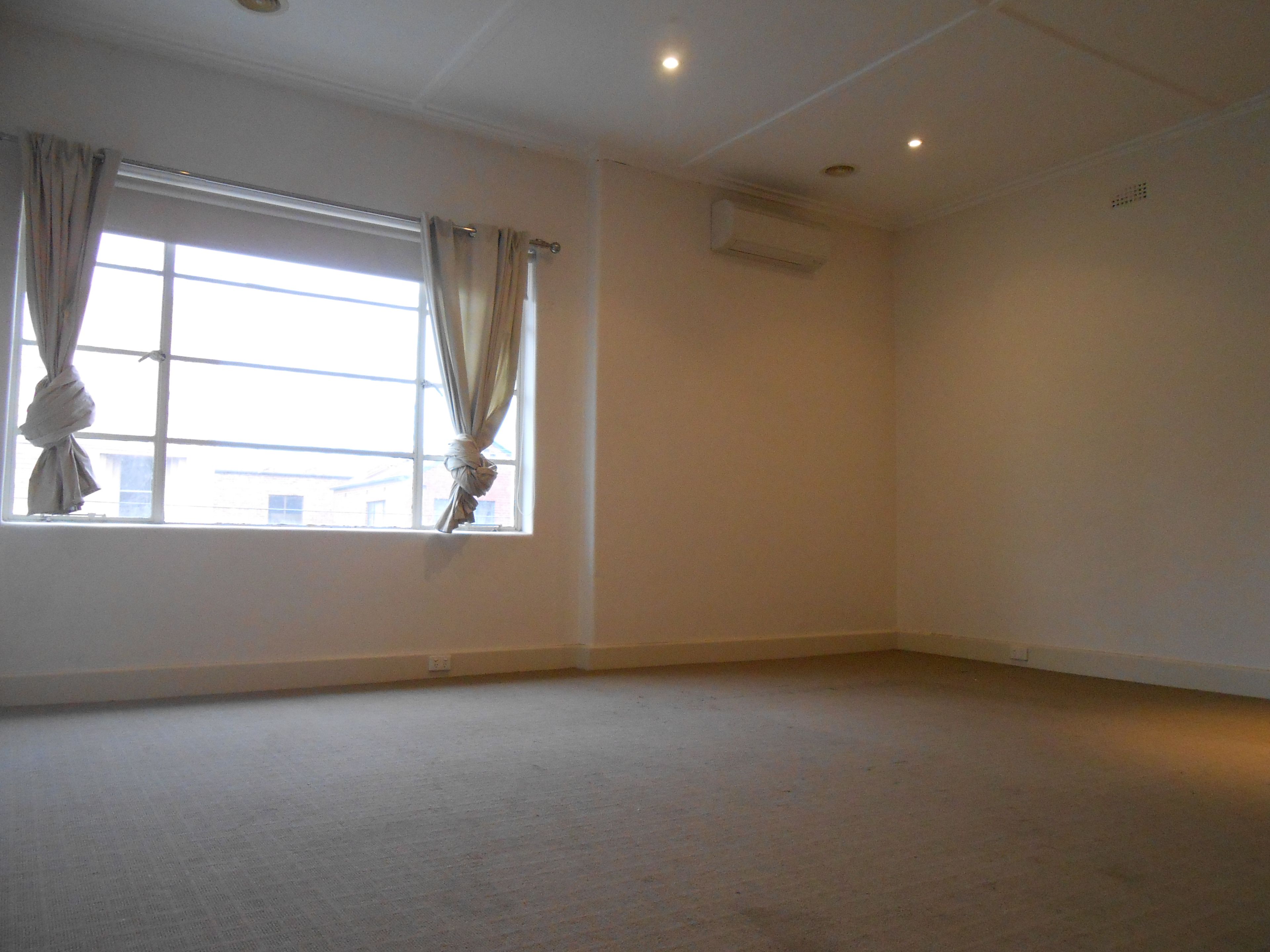 11 Station Street, Oakleigh, VIC 3166