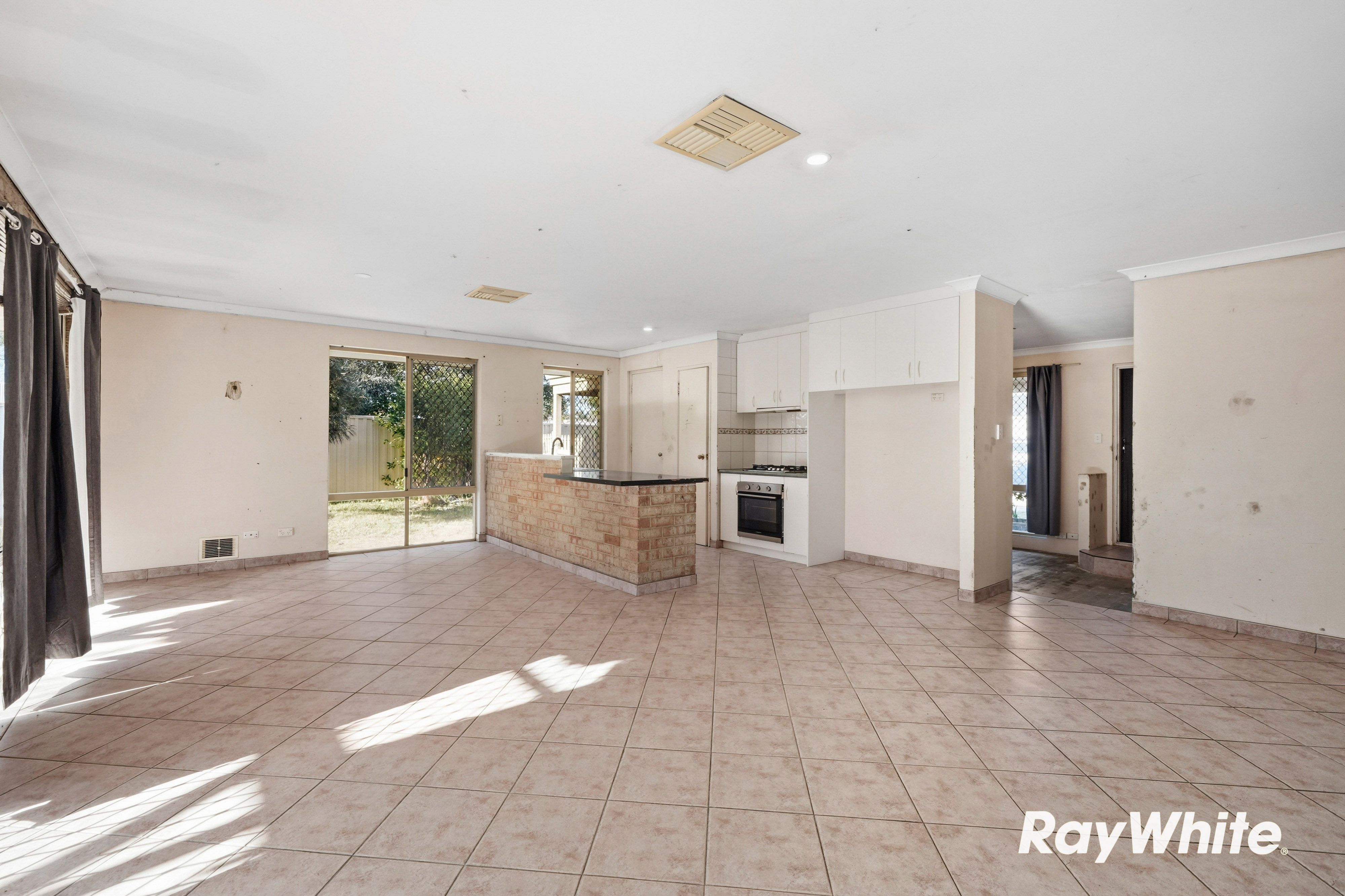 1 Kybo Place — photo 3 of 16