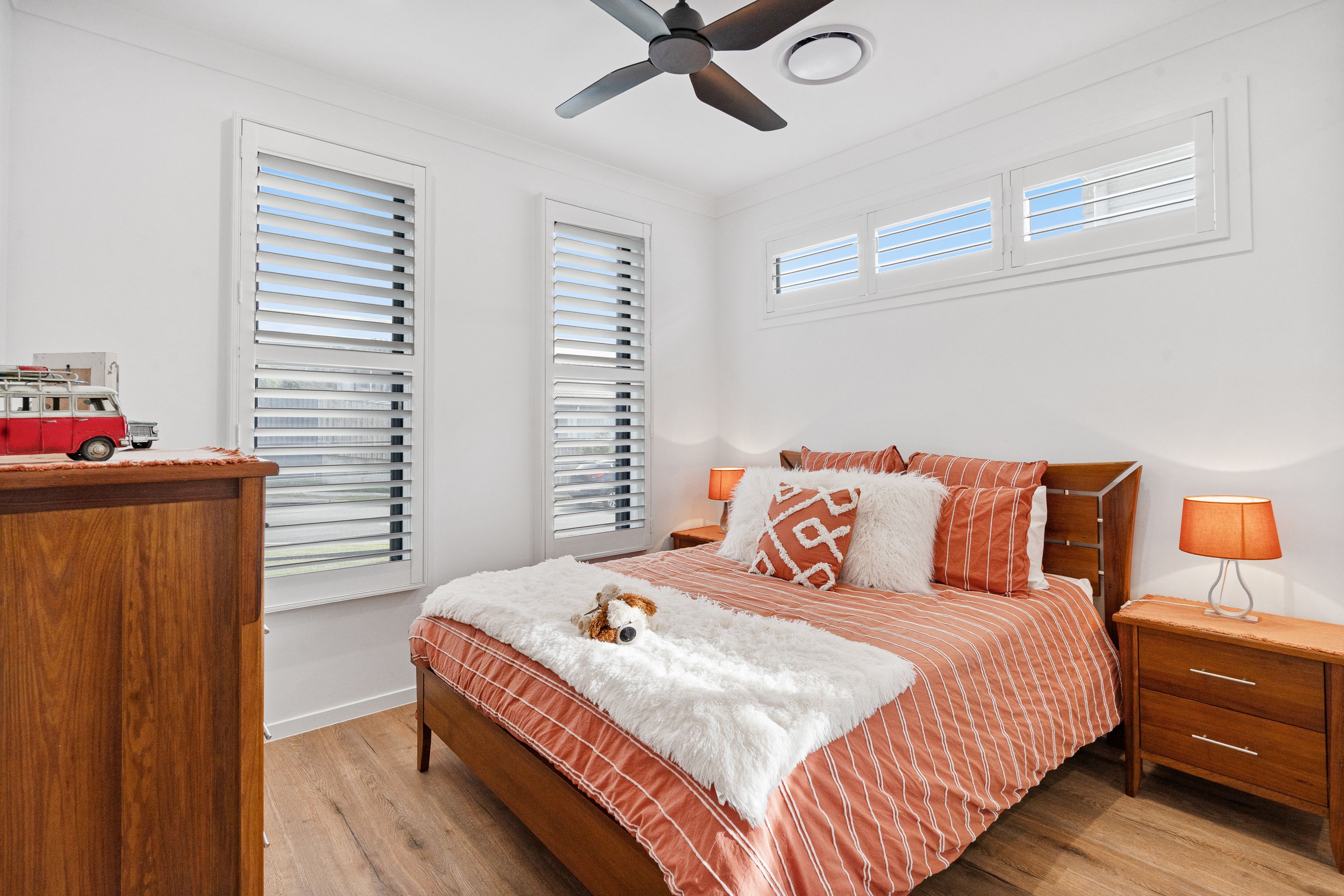 4 Townsend Crescent — photo 4 of 27