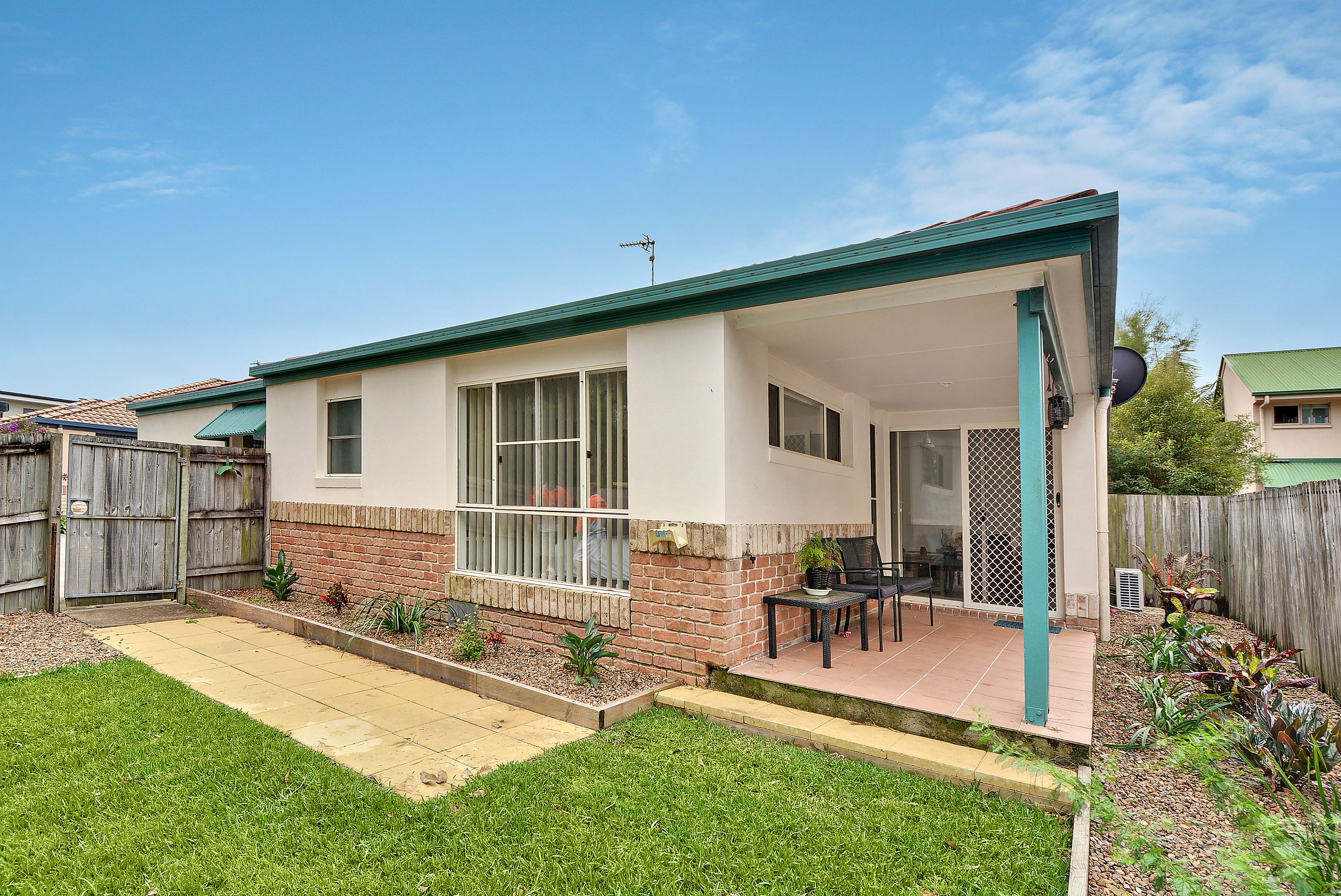 42 Dalton Drive, Maroochydore QLD 4558