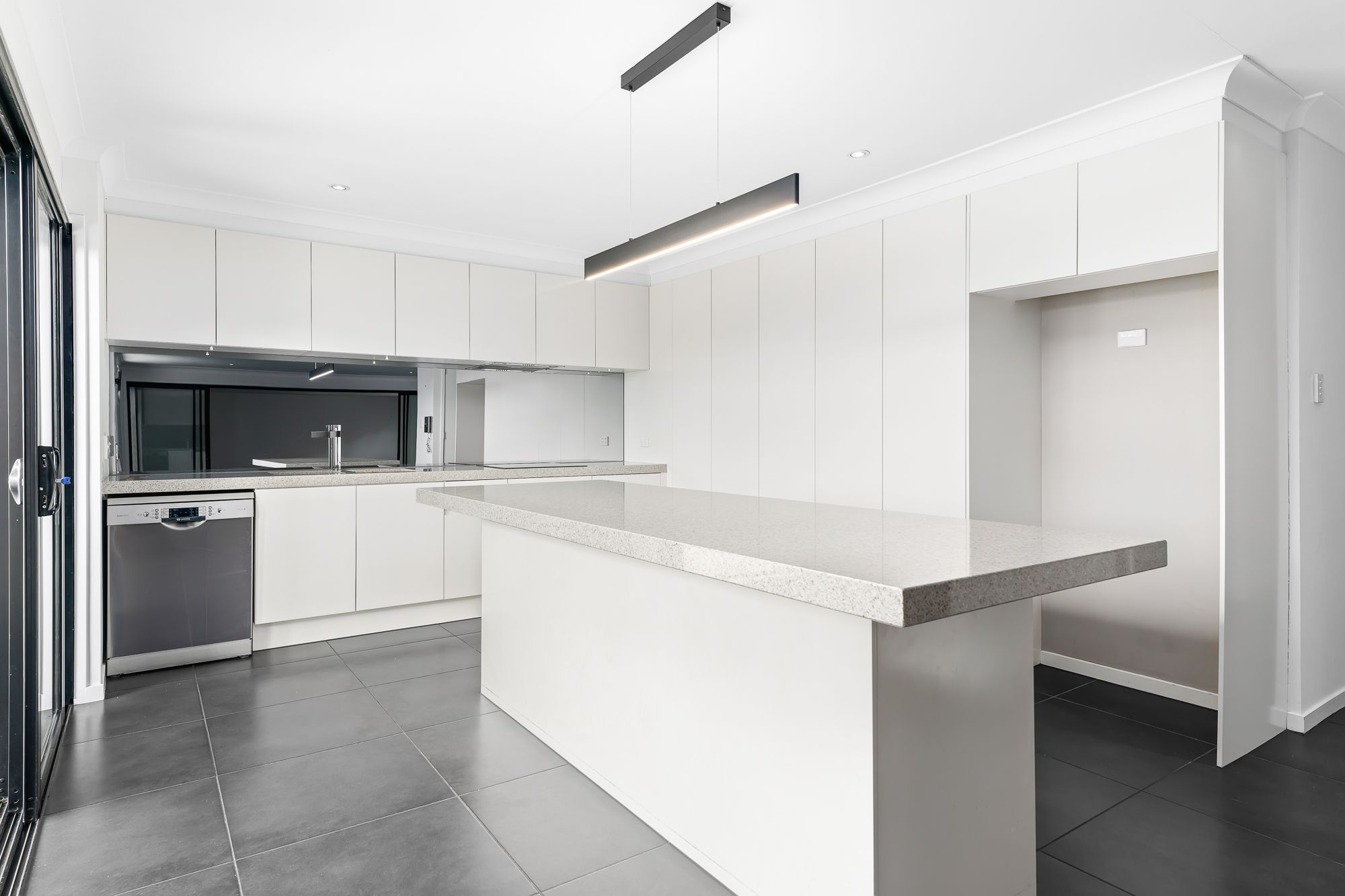 19 Indus Street, Camp Hill, QLD 4152