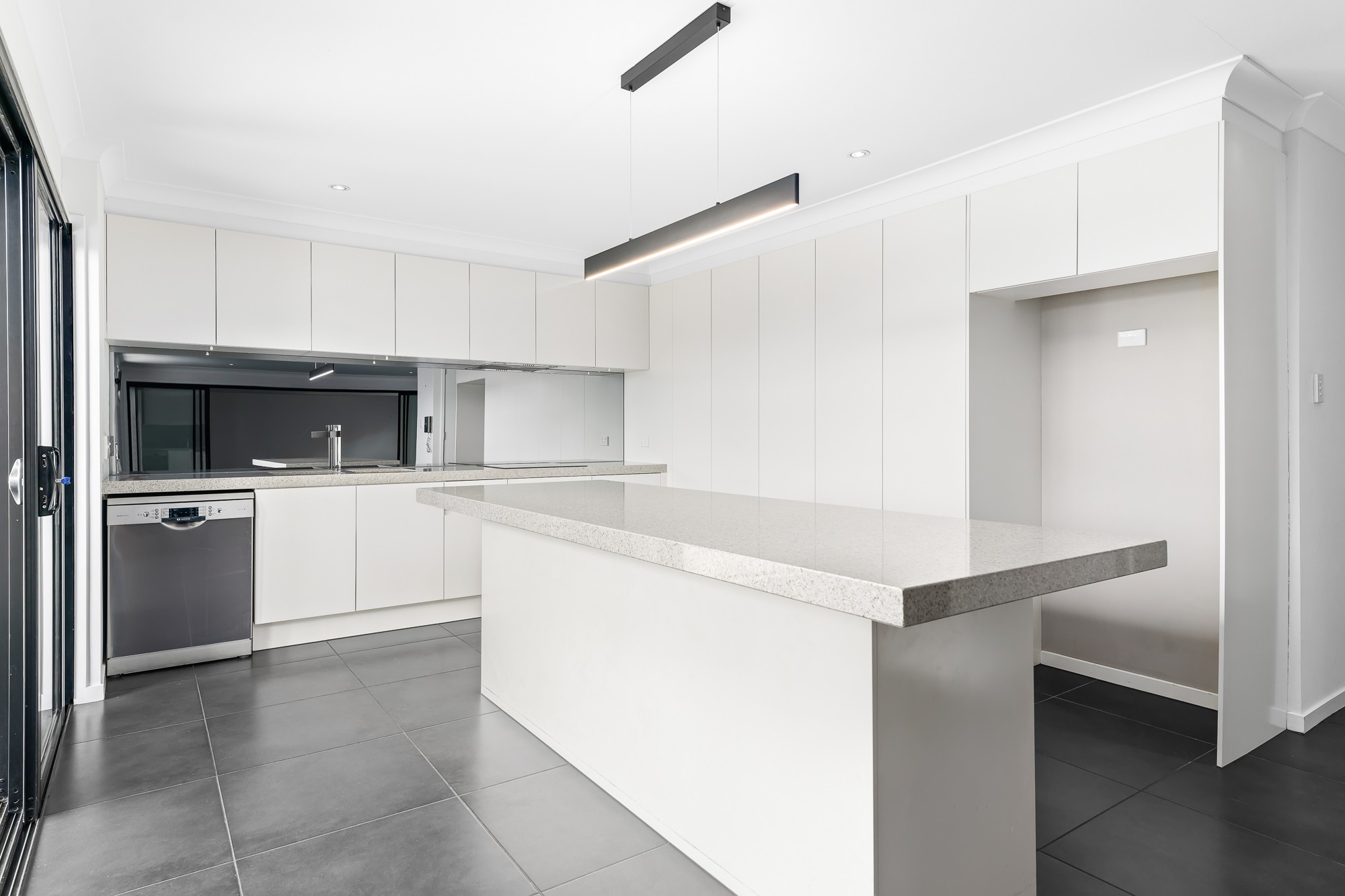 19 Indus Street, Camp Hill, QLD 4152