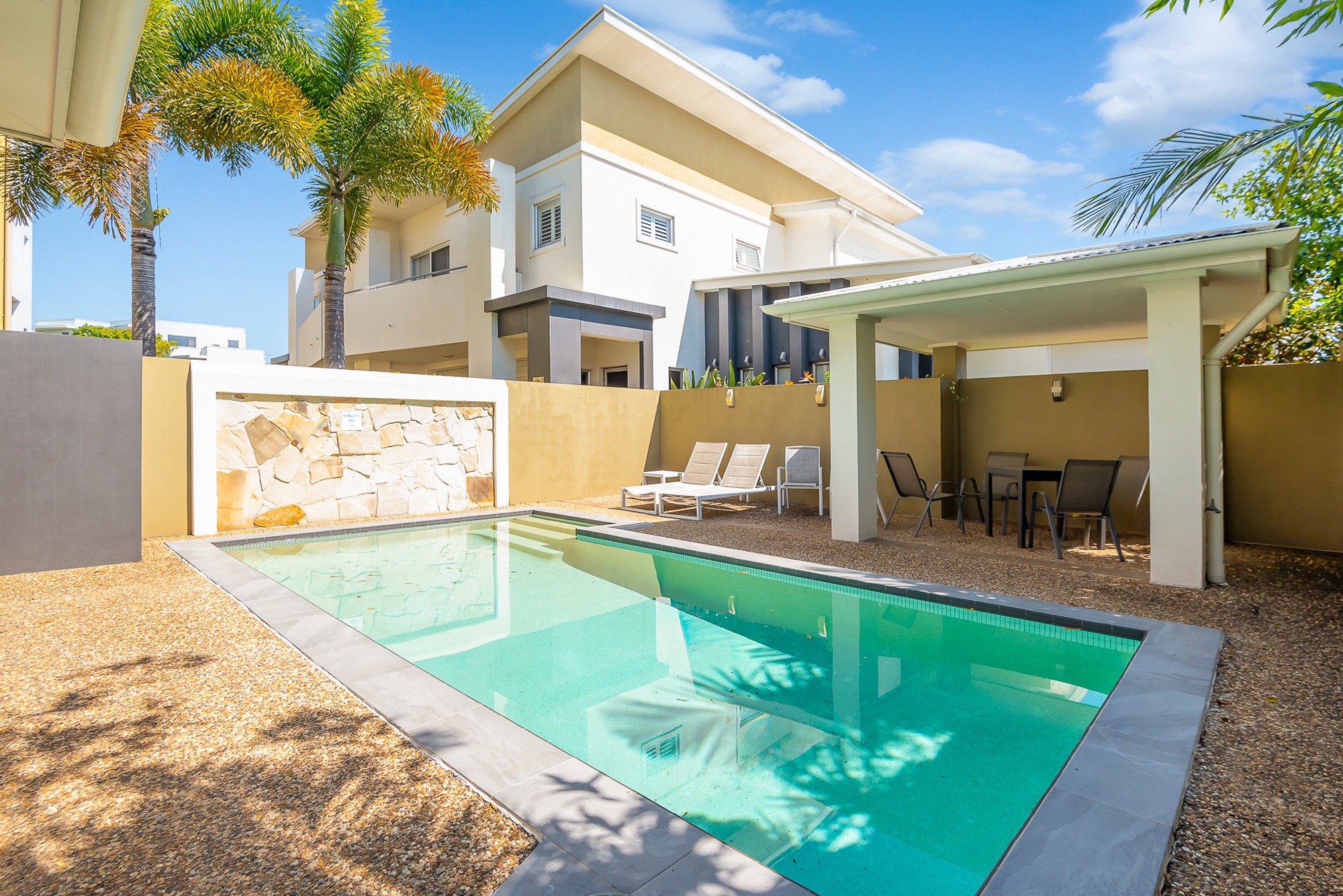 14/10 Valbonne Avenue, Varsity Lakes, QLD 4227