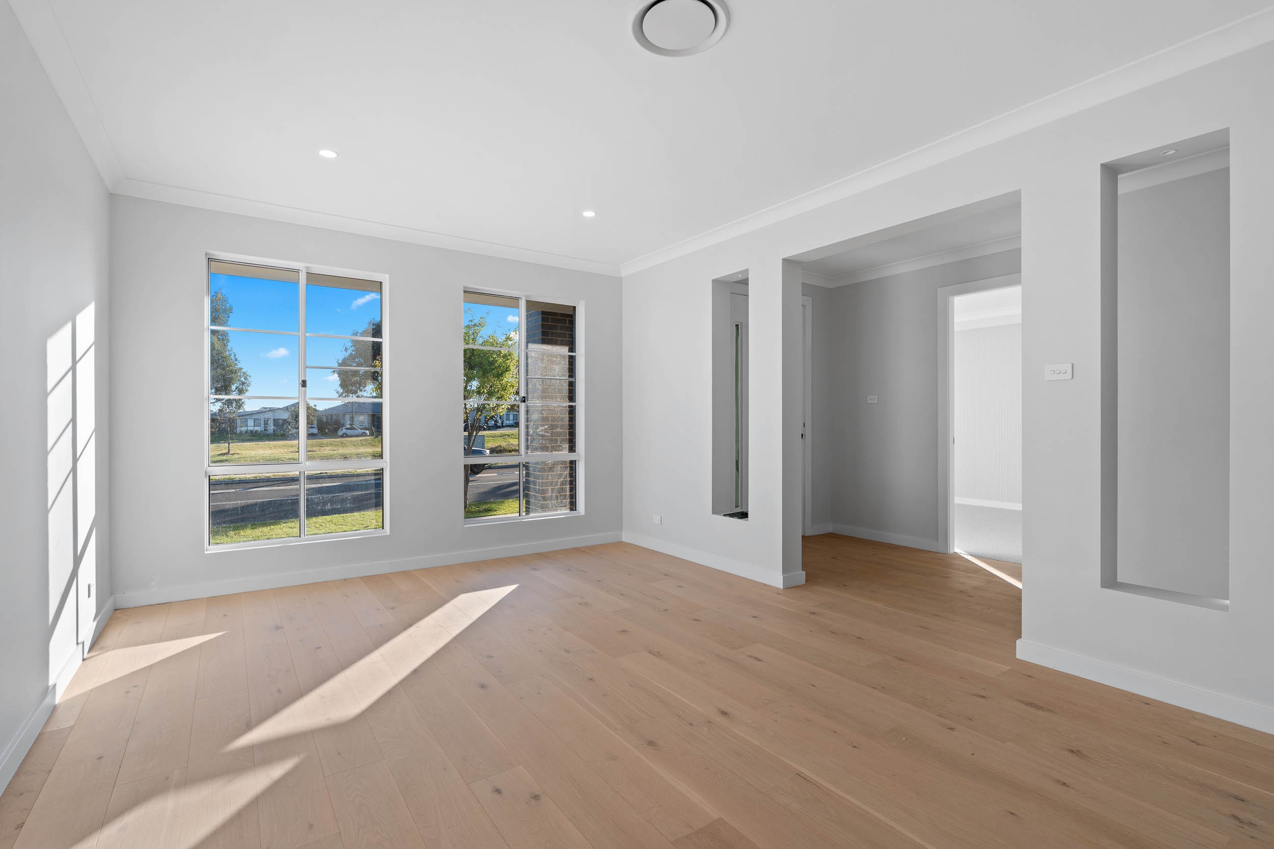 17 Quiberon Way, Goulburn, NSW 2580