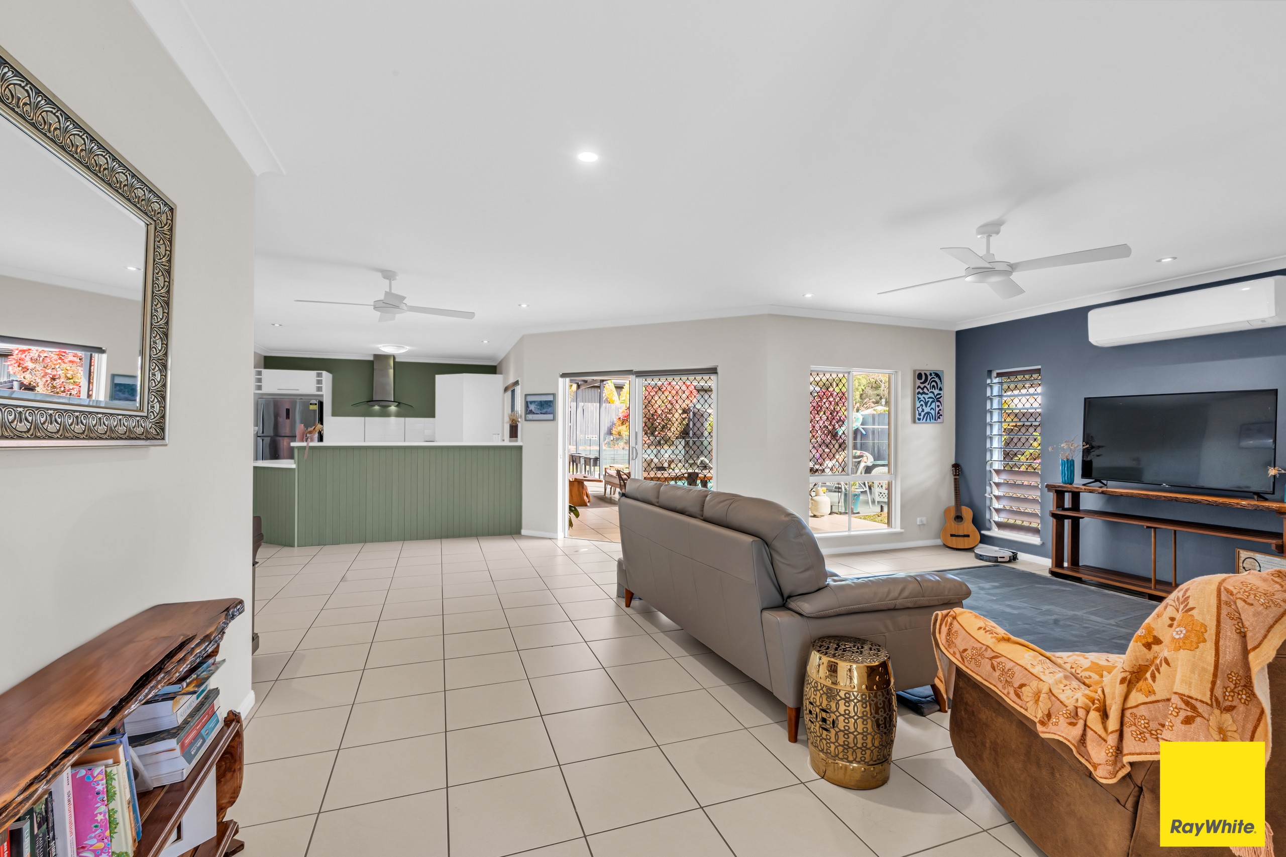 35 Hideaway Close, Palm Cove, QLD 4879