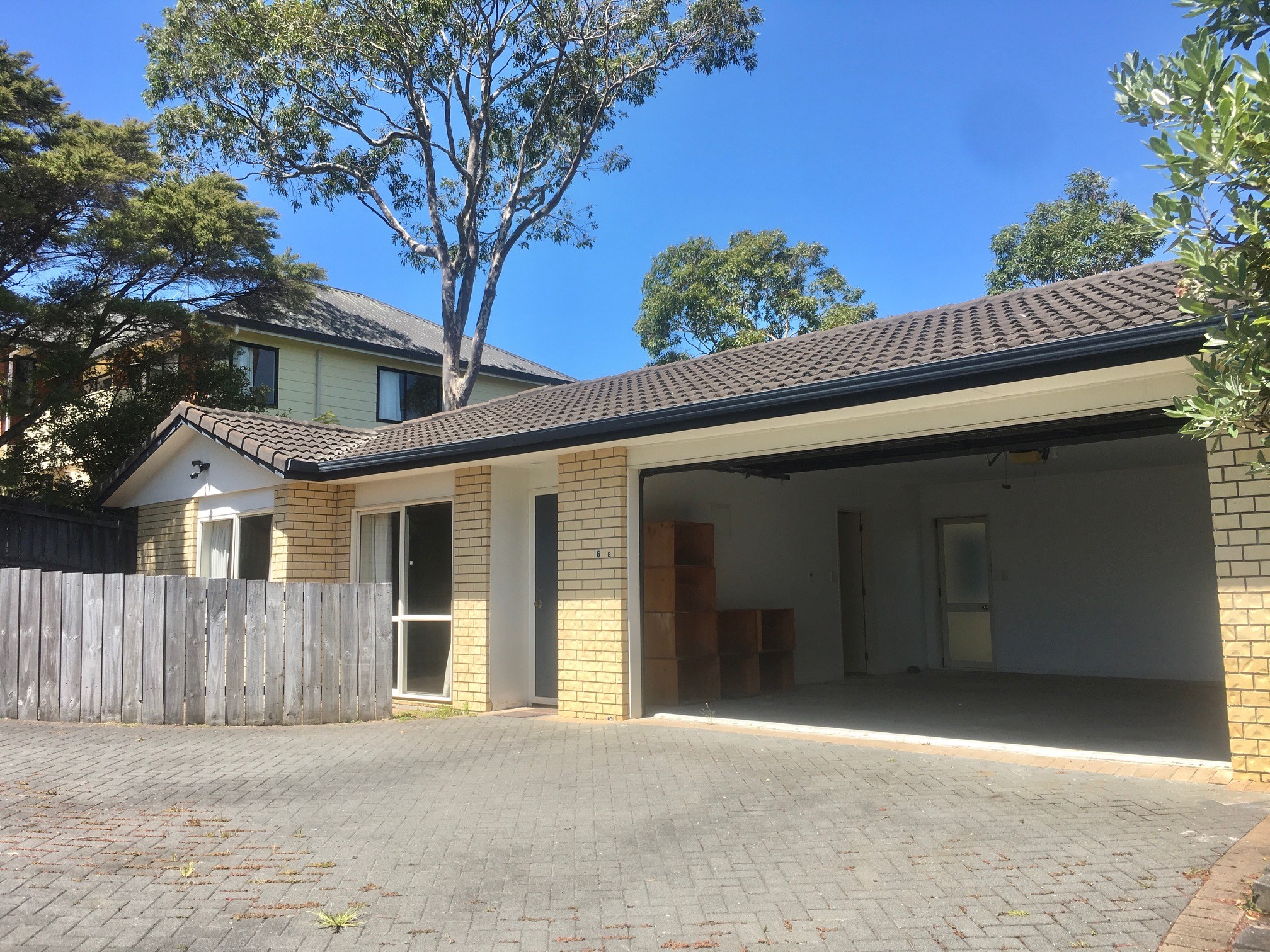 636E East Coast Road, Pinehill, North Shore City