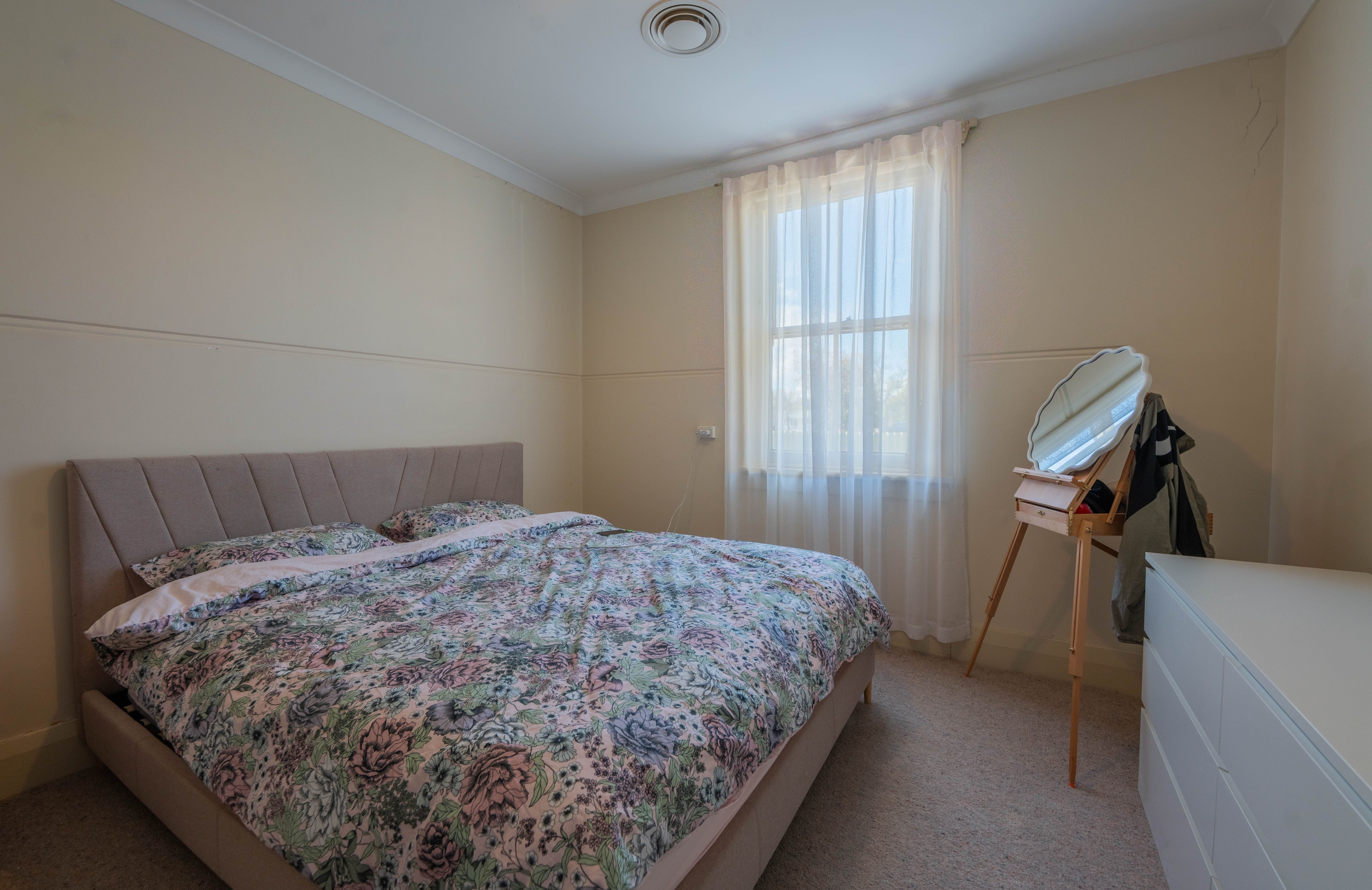 88 Gladstone Street — photo 10 of 20