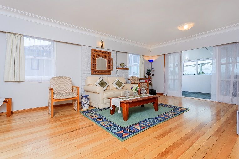 15 Lyttleton Avenue, Forrest Hill, North Shore City