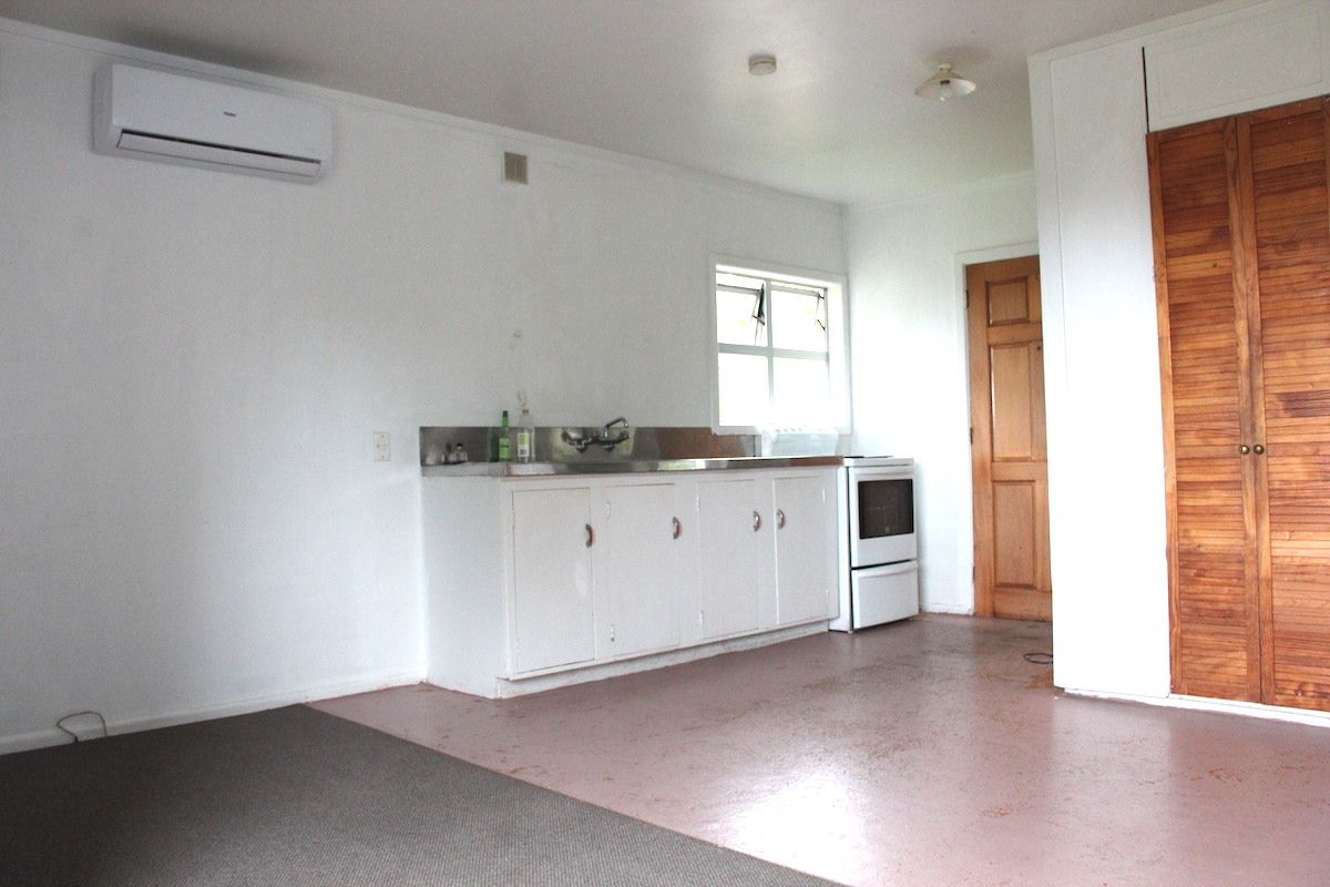 120 Okura River Road, Okura, North Shore City