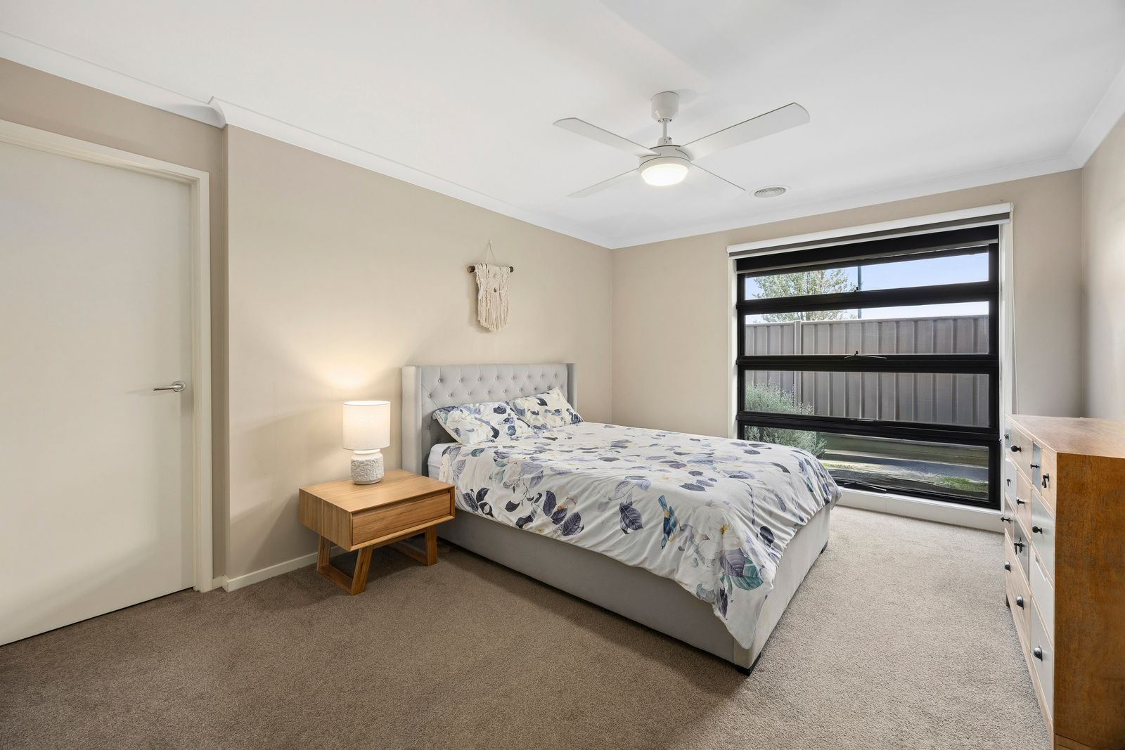 17 Fulford Crescent — photo 13 of 18