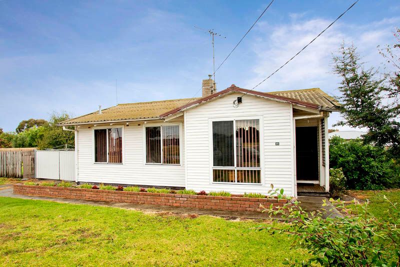 15 Warrawee Avenue, Norlane, VIC 3214