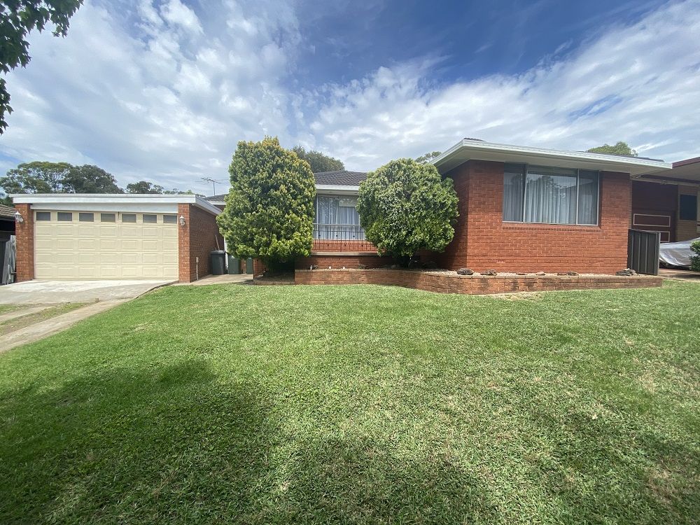 5 Sandra Place, Ingleburn, NSW 2565