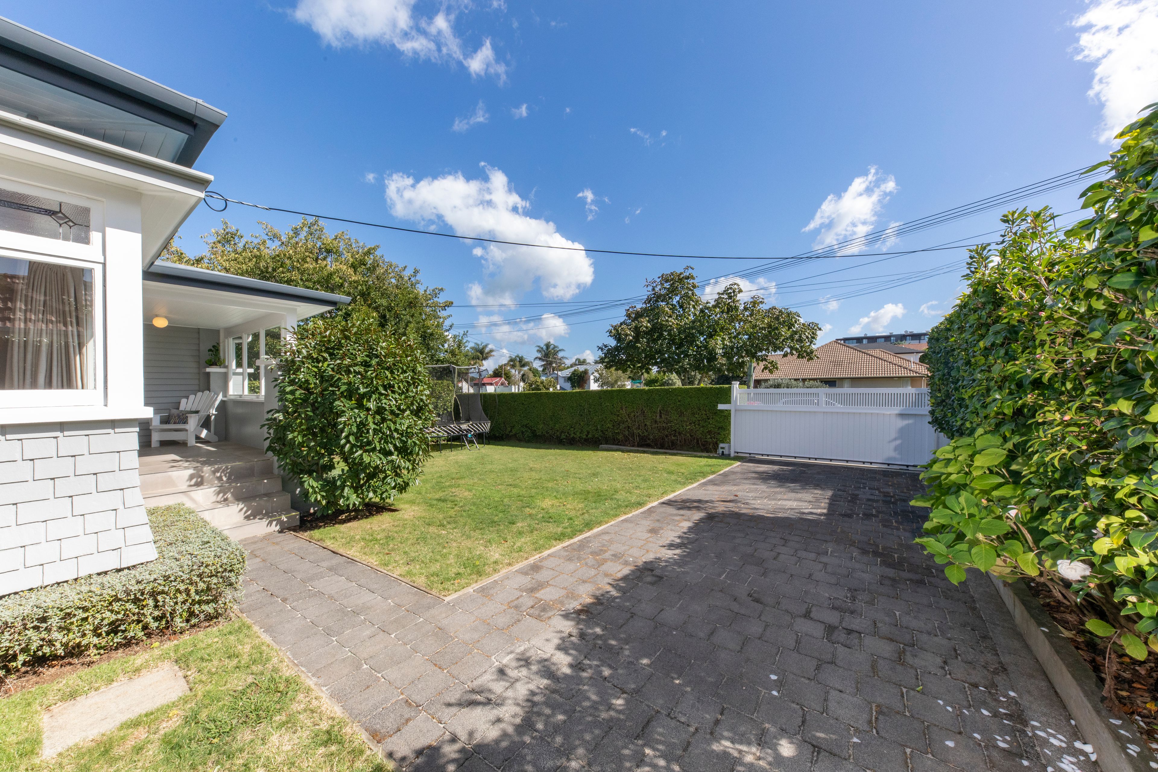 20 Queensway, Three Kings, Auckland City