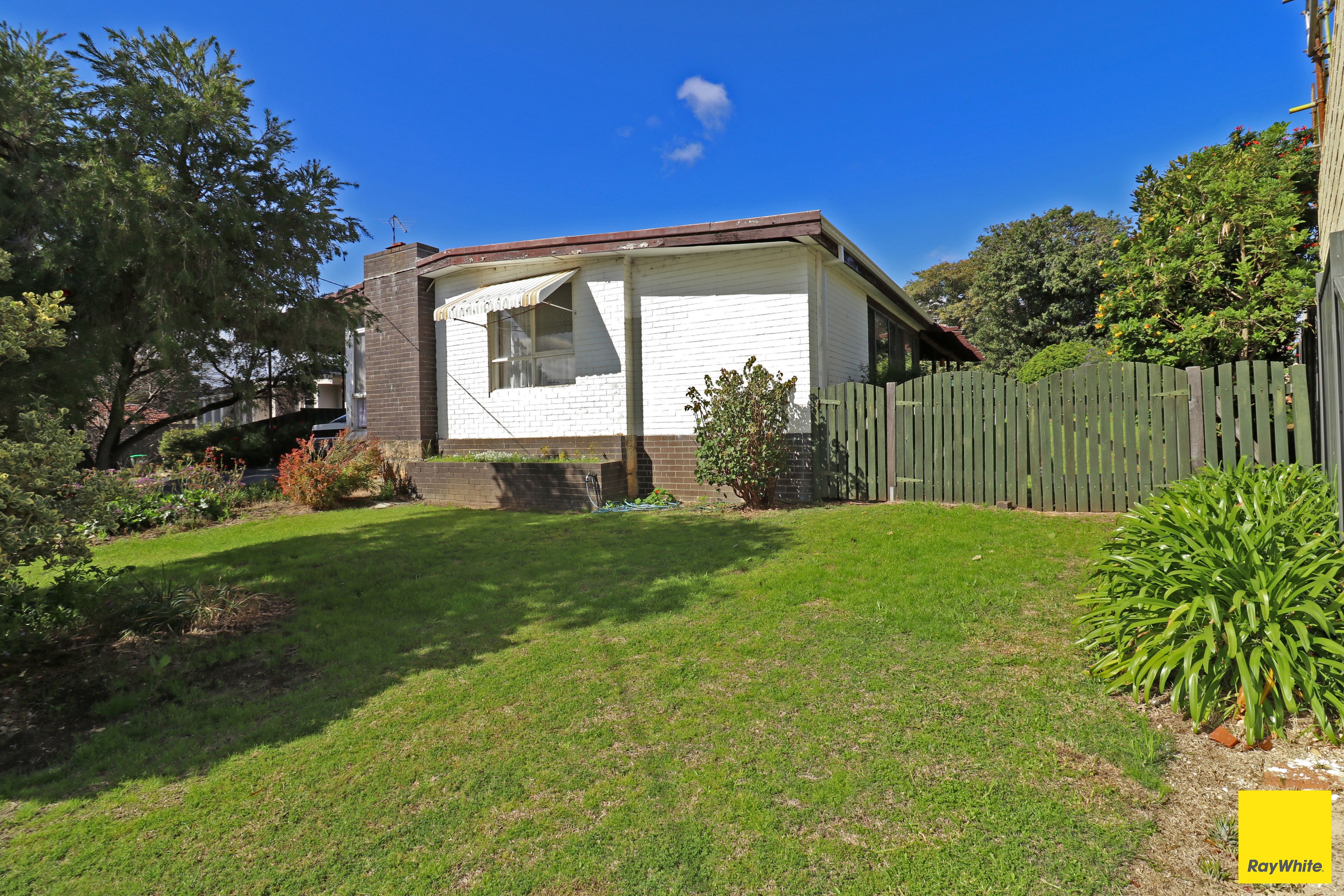 3 Garnsworthy Place, Bassendean, WA 6054