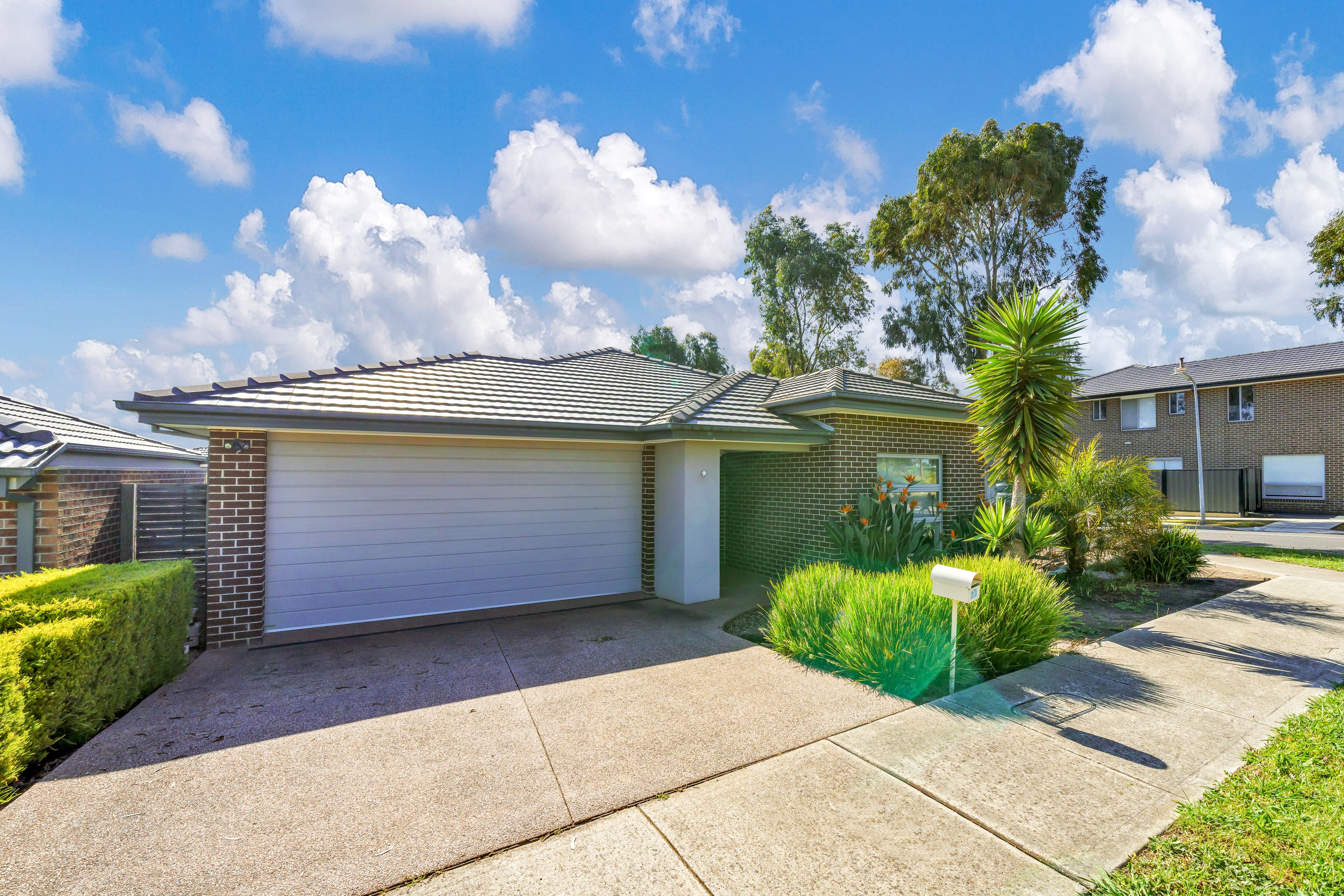 23 Hackney Circuit, Clyde North, VIC 3978