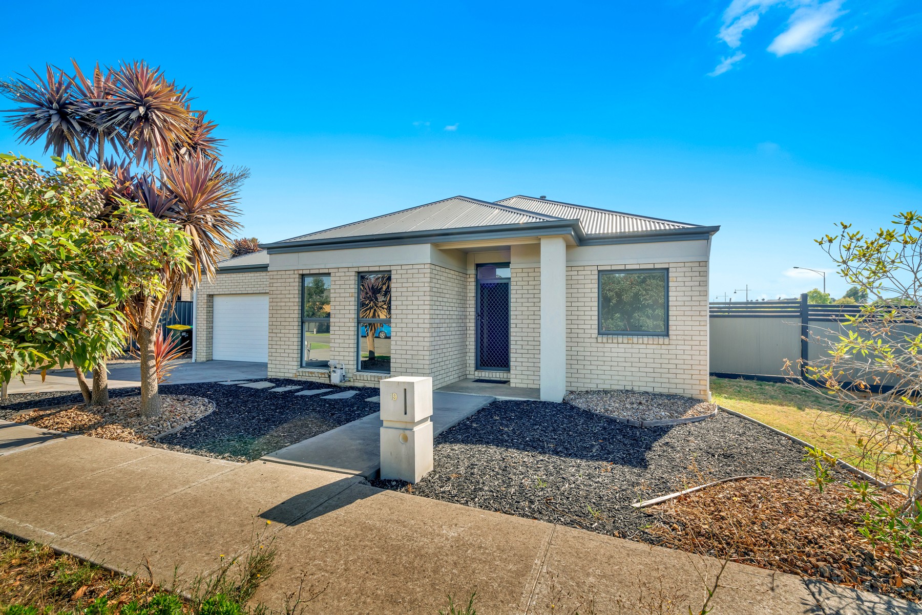 17-19 Hartow Street,, Craigieburn, VIC 3064