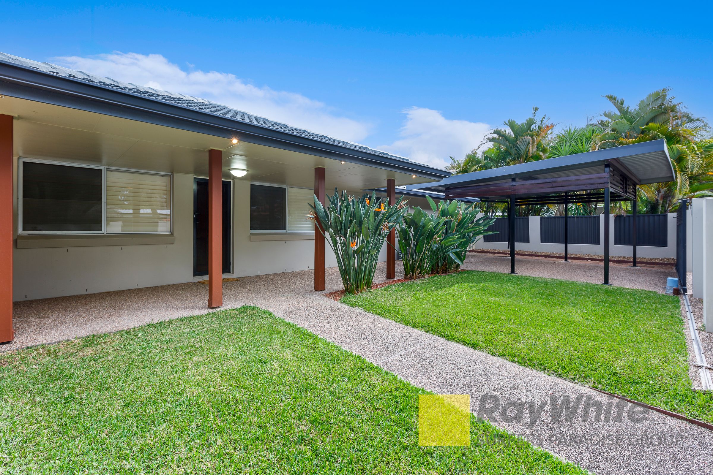 18 Lambros Drive, Benowa, QLD 4217
